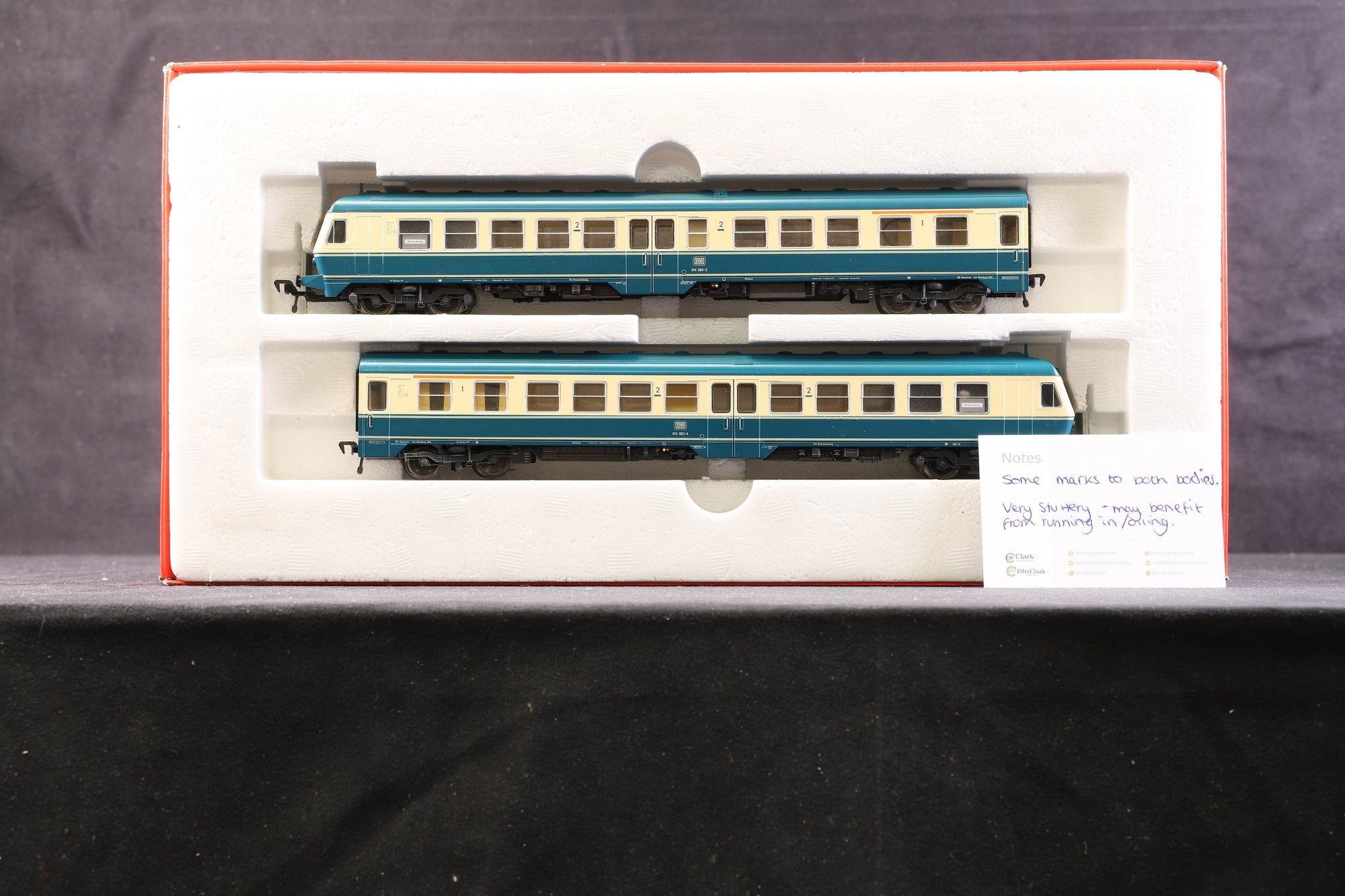 Fleischmann HO 4434 Class BR 614 2-Car DMU DB Railcar Turquoise & Cream