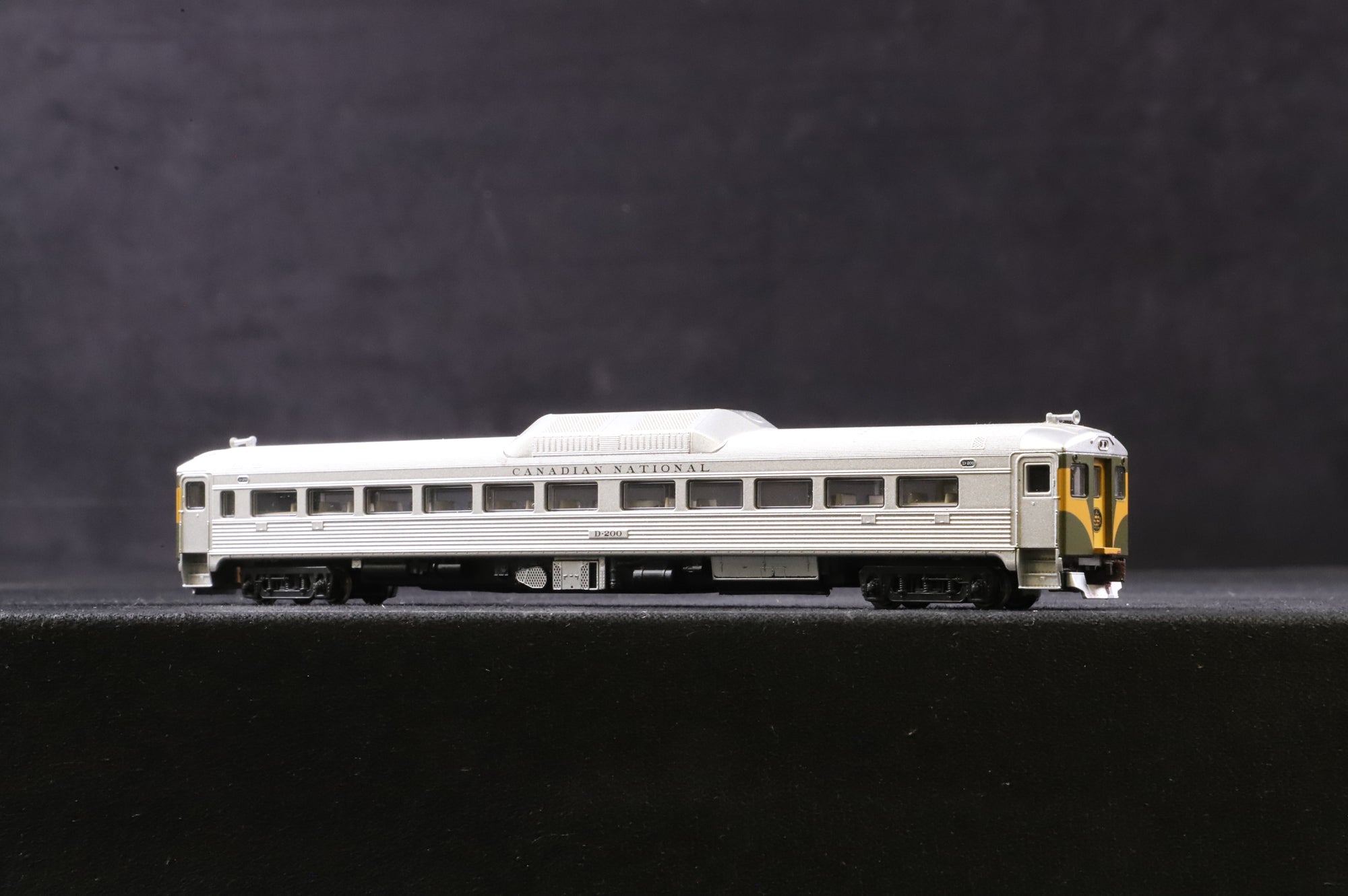 Kato N Gauge 166-0003 Budd Diesel Railcar D-200 in Canadian National Livery