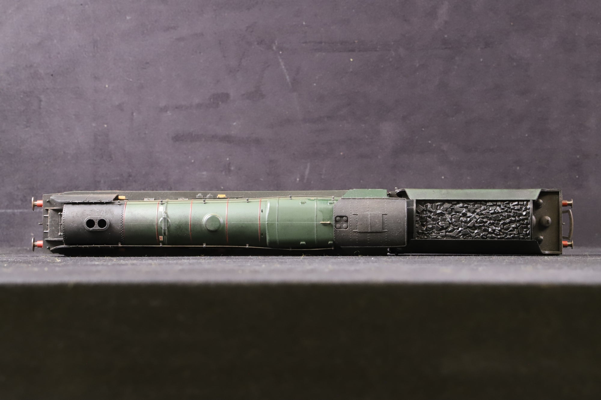 WORKSHOP Hornby OO Duchess Class 46232 'Duchess of Montrose' in Lined BR Green w/ Late Crests - Weathered