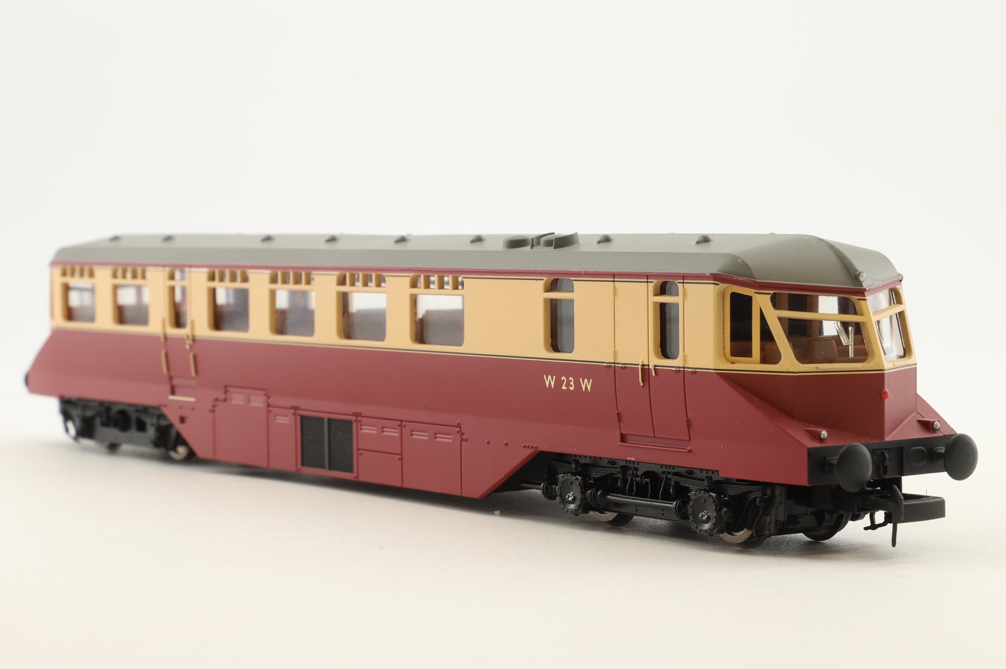 Hornby OO R2869 BR Diesel Railcar 'W23W'