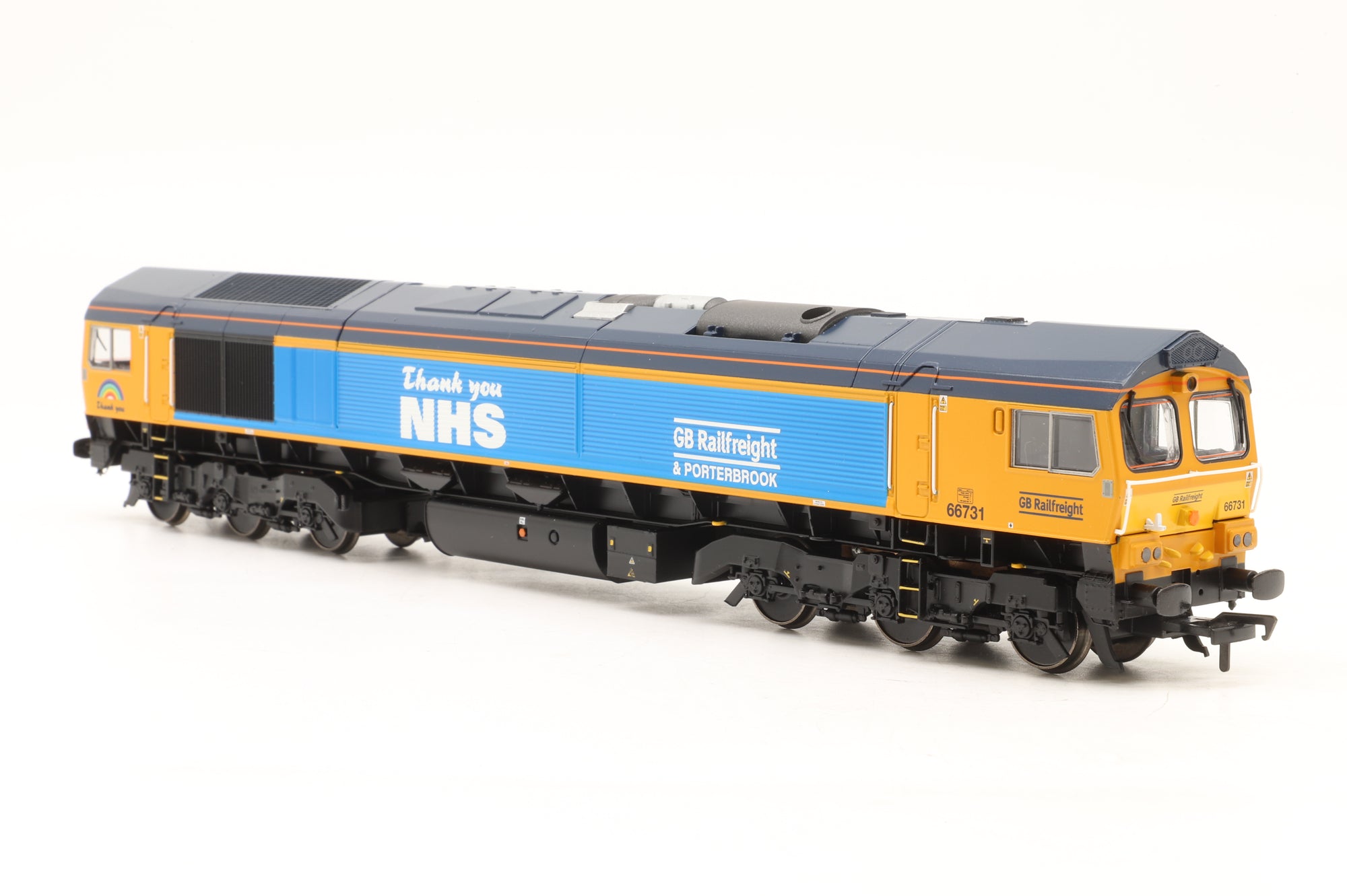 Bachmann 32-980KSF Class 66/7 Pride of Britain '66731' 'Capt. Tom Moore' GBRf/NHS & Two Aircraft Special Edition DCC Sound