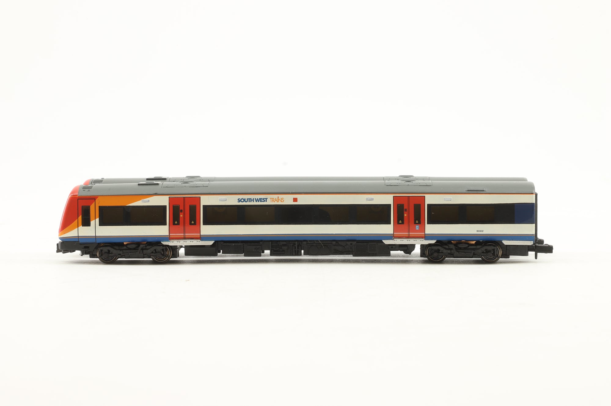Graham Farish N 371-427 Class 170/4 Turbostar 2 Car DMU Southwest Trains
