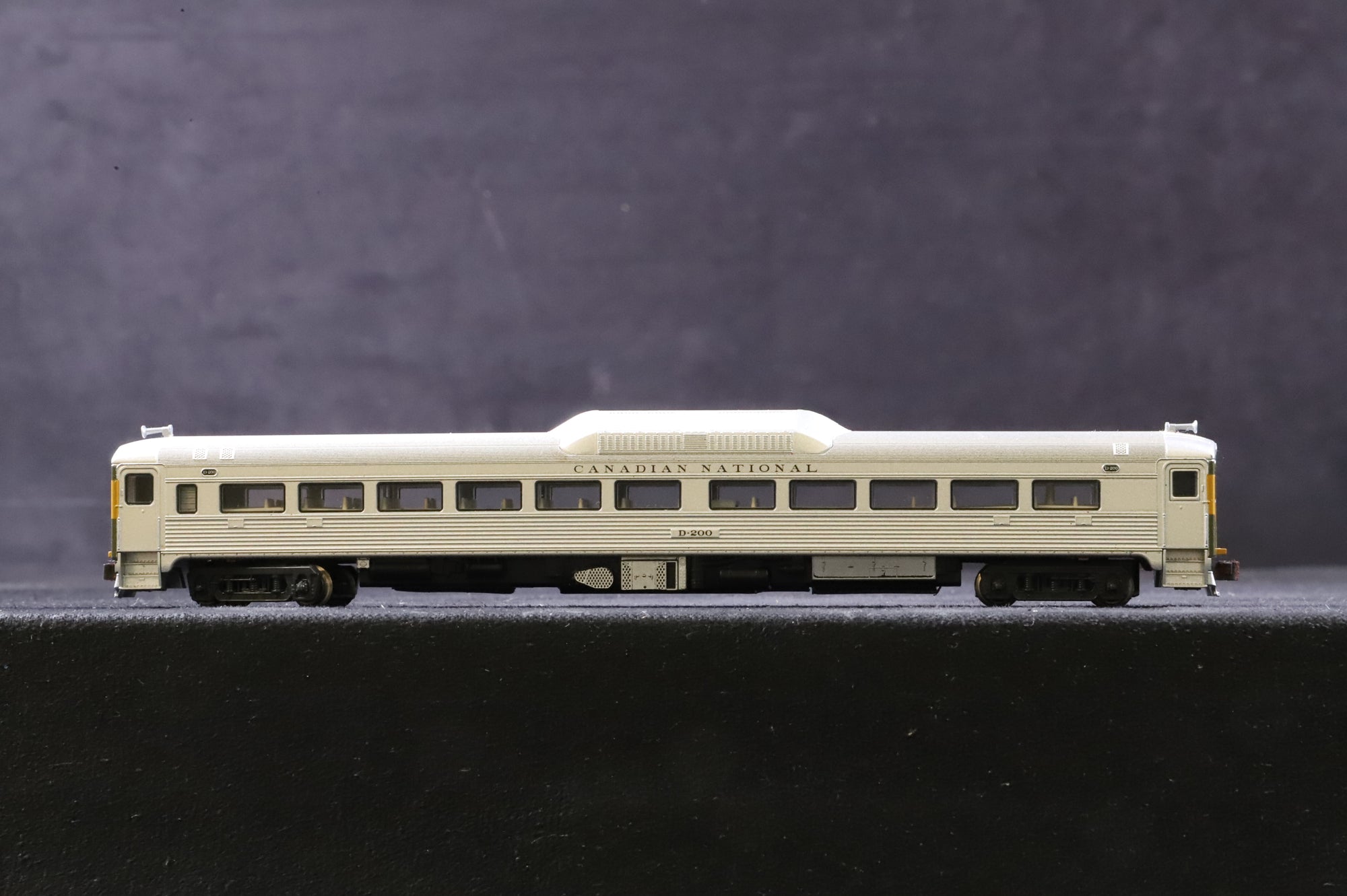 Kato N Gauge 166-0003 Budd Diesel Railcar D-200 in Canadian National Livery