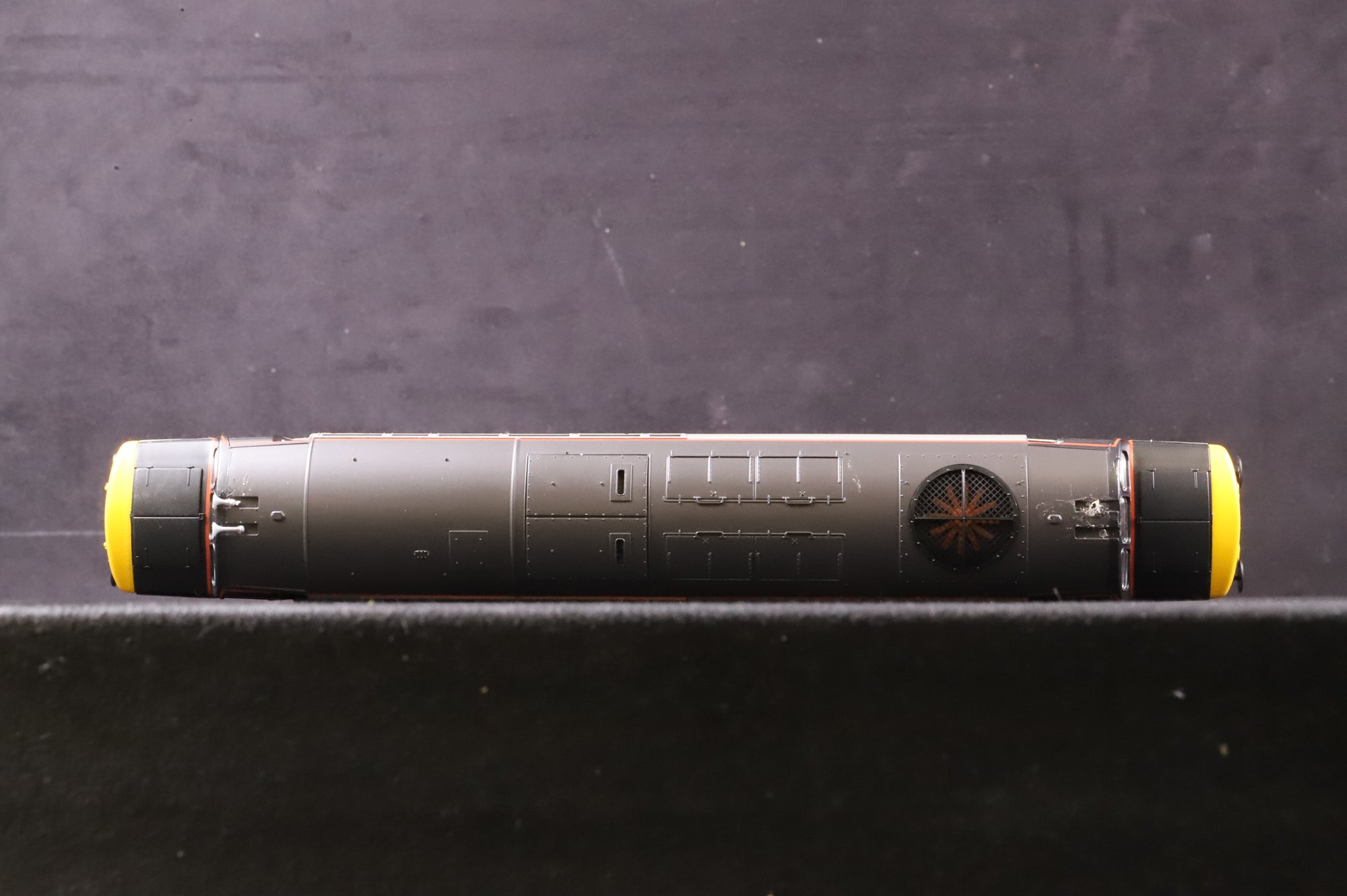 ViTrains OO V2071 Class 37/7 '37800' 'Glo Cymru' Railfreight Coal sector