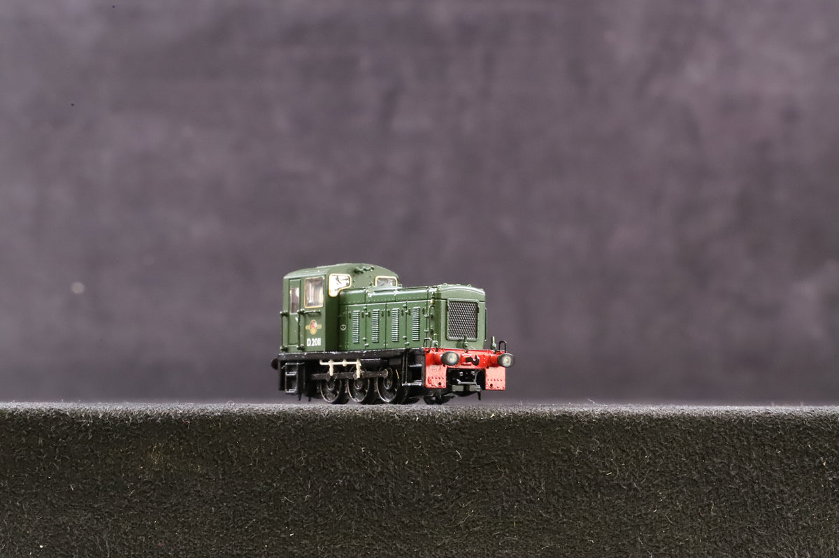 Graham Farish N Gauge 371-060 Class 03 D2011 in BR Green with Late Crests