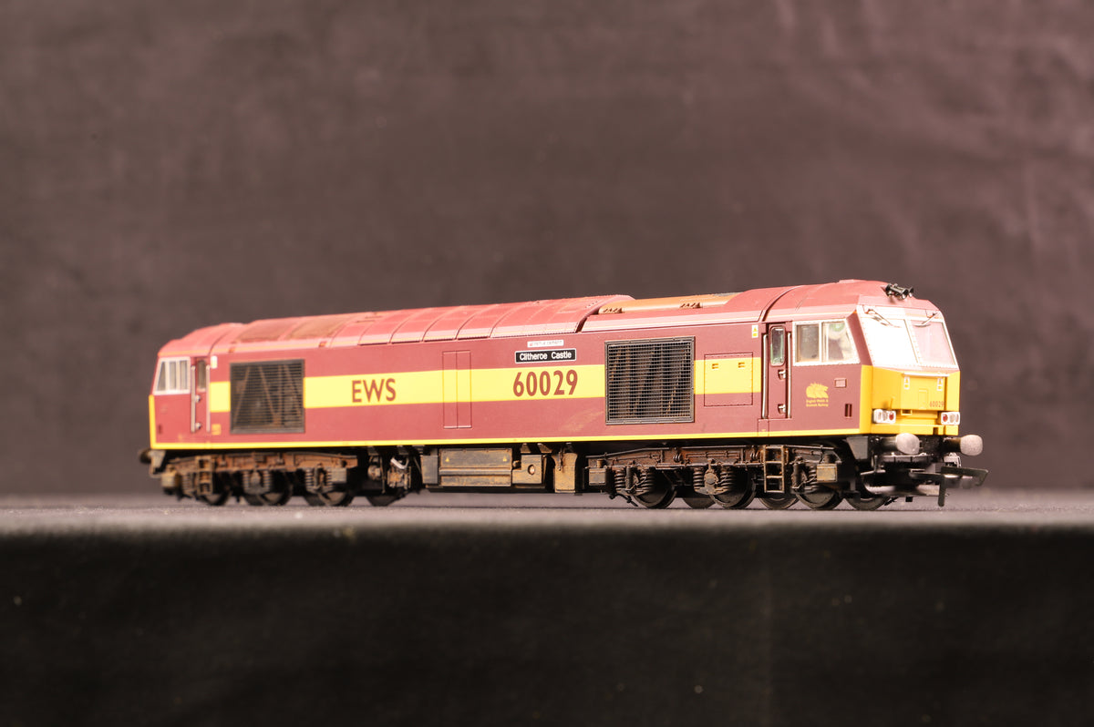 Hornby OO R2746 EWS Co-Co Diesel Electric Class 60 &#39;60029&#39; &#39;Clitheroe Castle&#39;