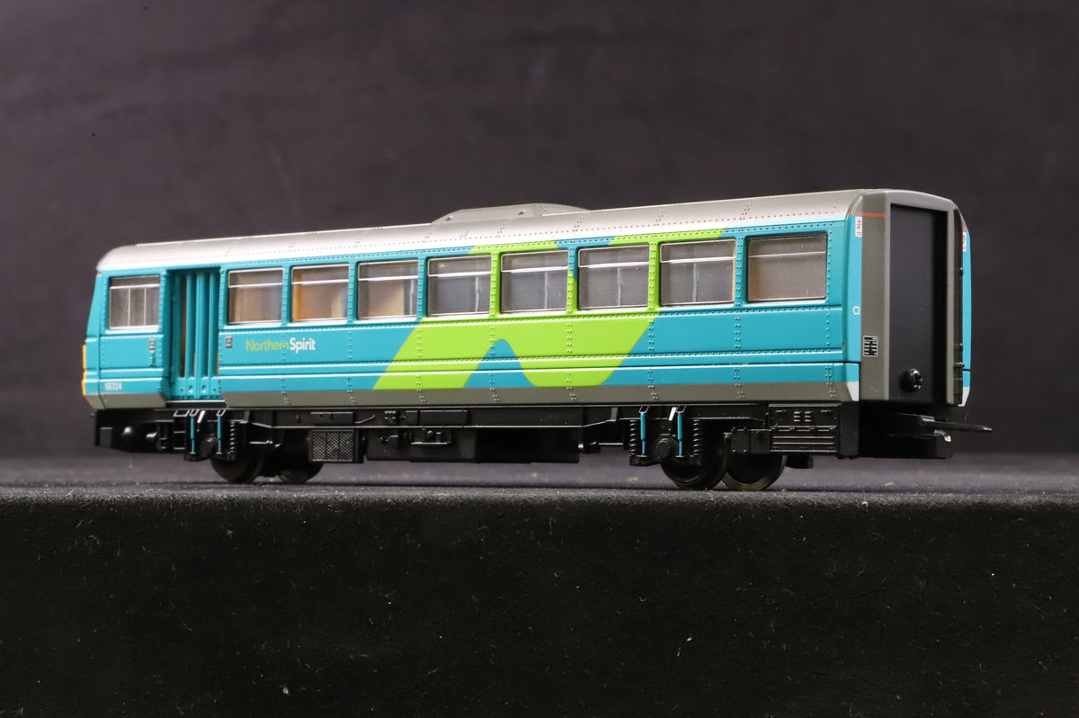 Hornby OO R2161 Class 142 Railbus &#39;142074&#39; Northern Spirit