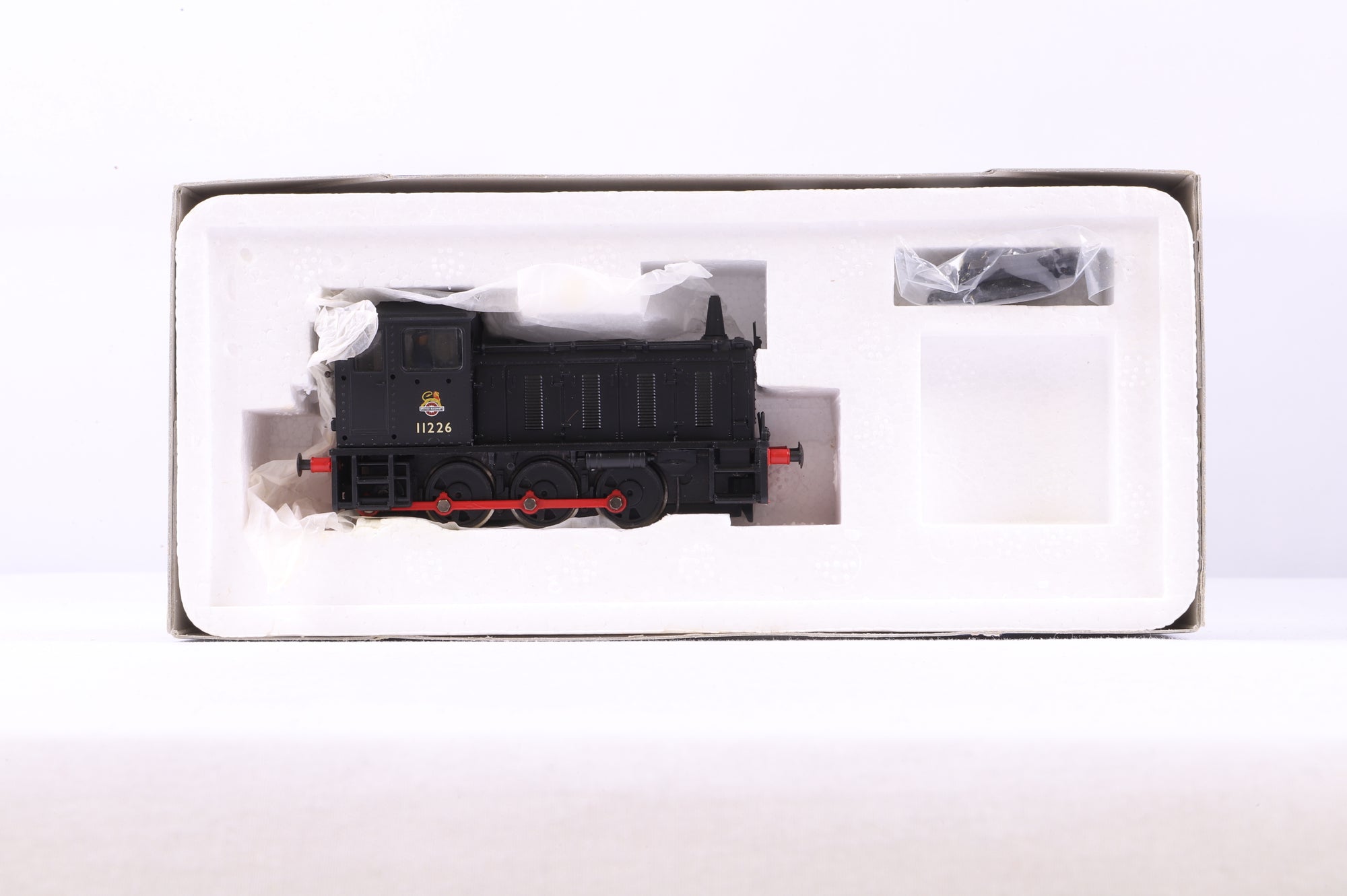 Bachmann OO 31-335 04 Diesel Shunter '11226' BR Black