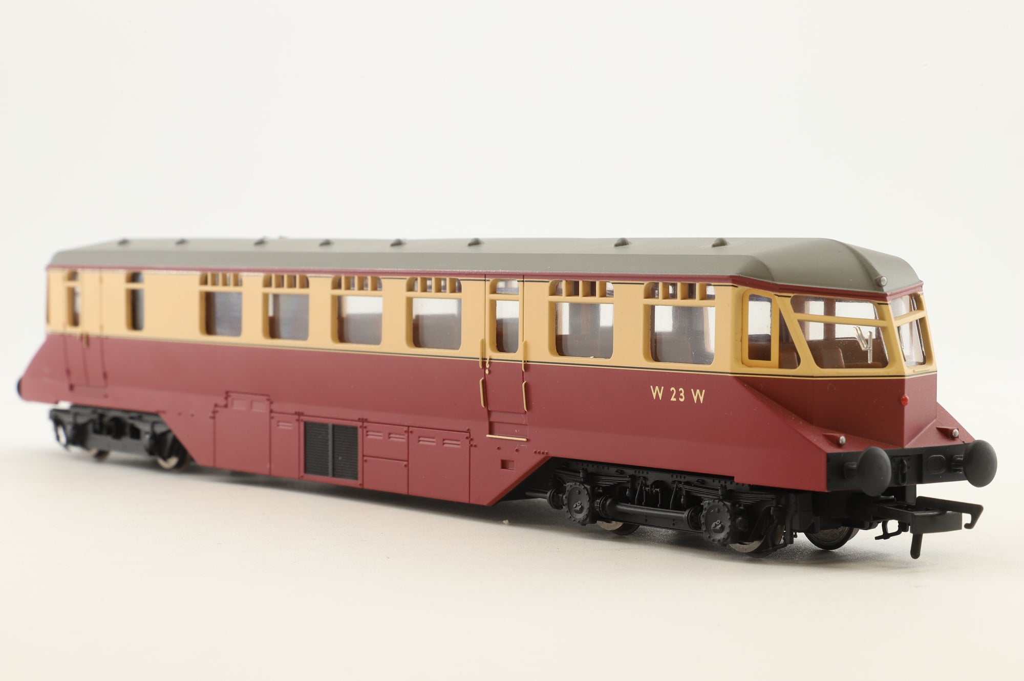 Hornby OO R2869 BR Diesel Railcar 'W23W'