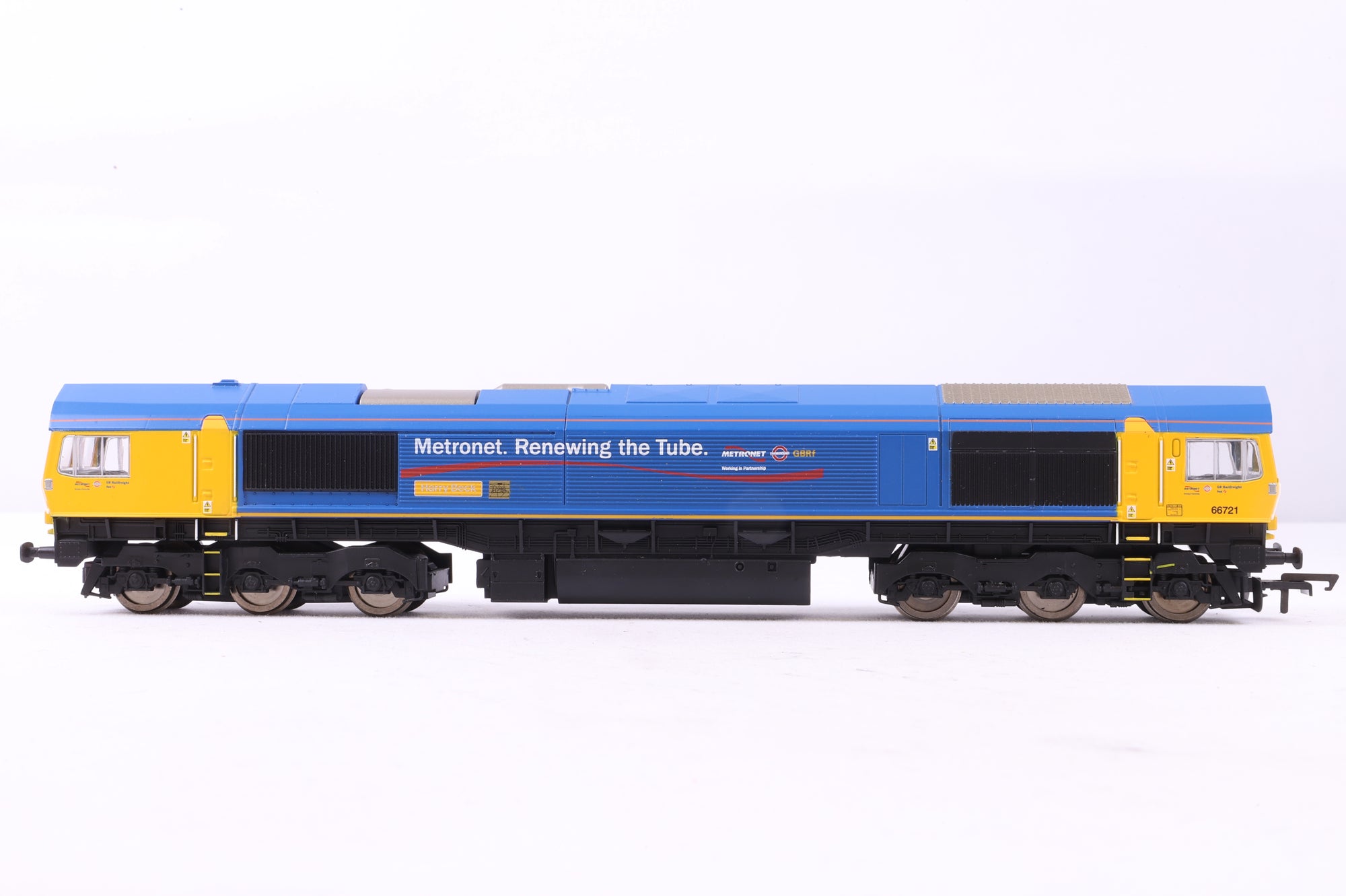 Hornby OO R30021 GBRf Class 66 Co-Co 'Harry Beck' '66721'