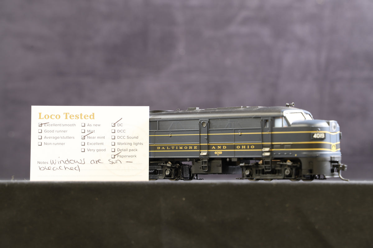 Proto 2000 Series HO 30201 FA2 Diesel Loco B&amp;O &#39;4019&#39; w/Dynamic Brakes, Ltd Ed.