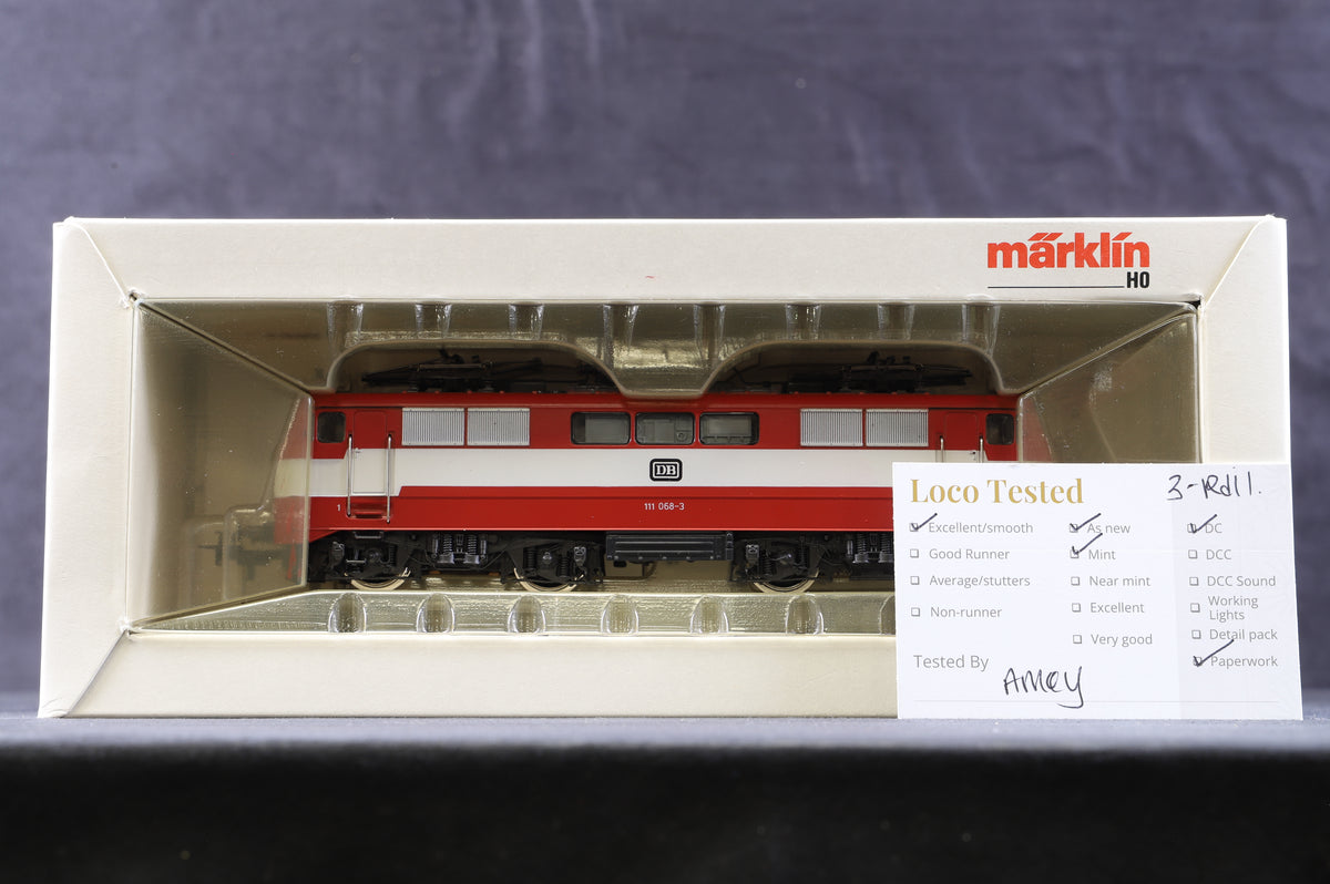 Marklin HO 3172 V03 Electric Loco BR 111 DB, 3-Rail