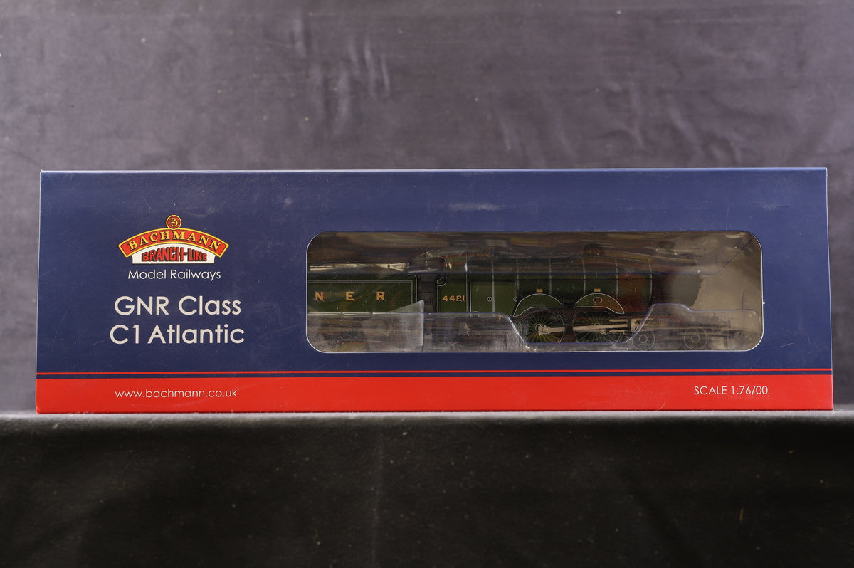 Bachmann OO 31-762 GNR Atlantic Class C1 &#39;4421&#39; LNER Lined Green