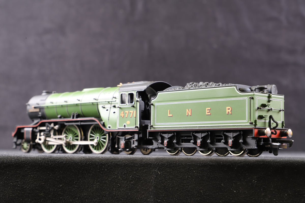 Bachmann OO 31-550 Class V2 &#39;4771&#39; &#39;Green Arrow&#39; LNER Apple Green Ltd Ed 1331/ 1000