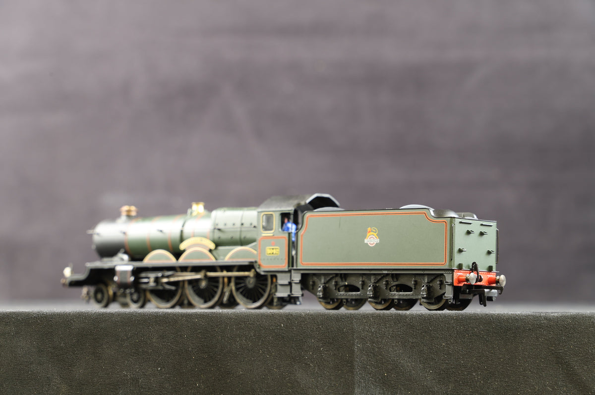Hornby OO R2024 &#39;Winchester Castle&#39; &#39;5042&#39;, DCC Sound &amp; Smoke