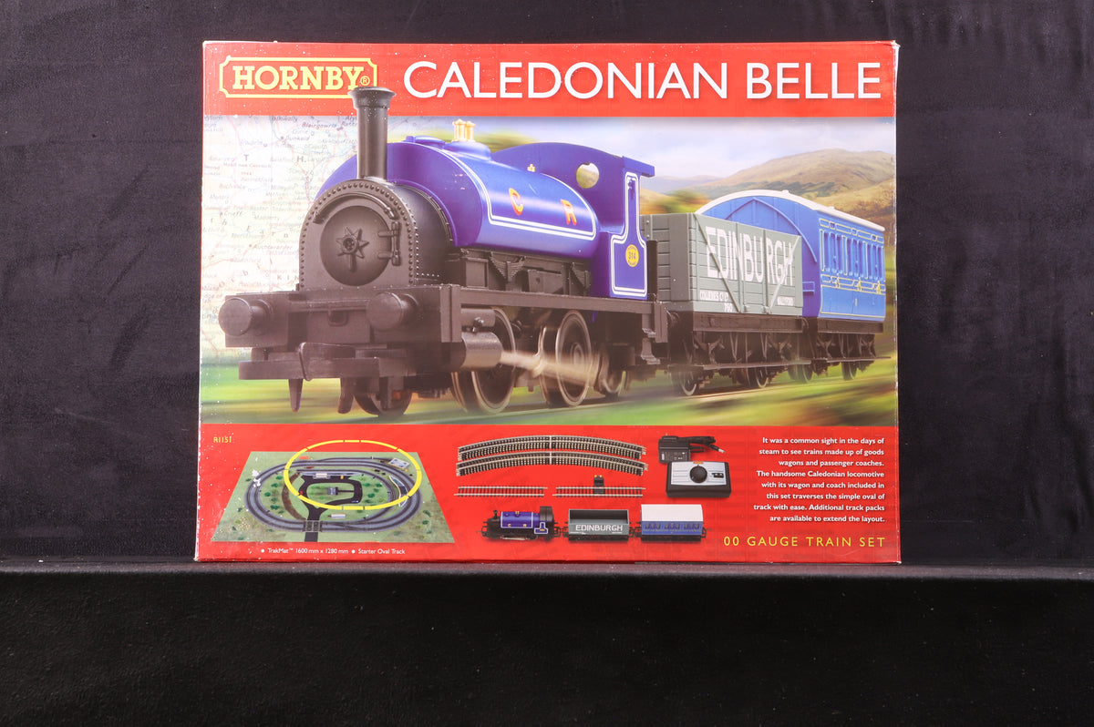 Hornby OO R1151 Caledonian Belle Train Set