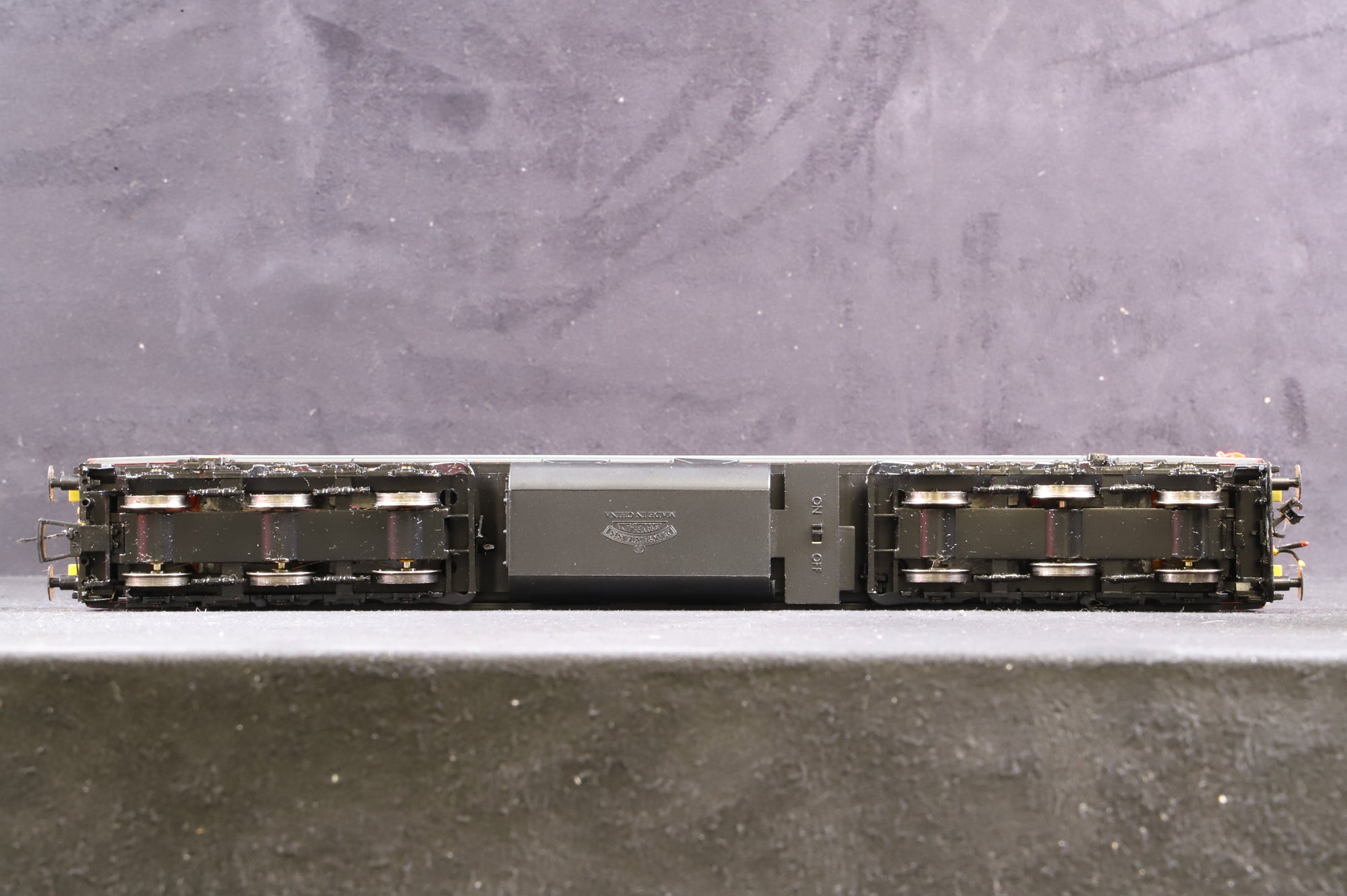 Bachmann OO 32-734 Class 66 '66097' Renumbered DB Schenker, DCC Sound