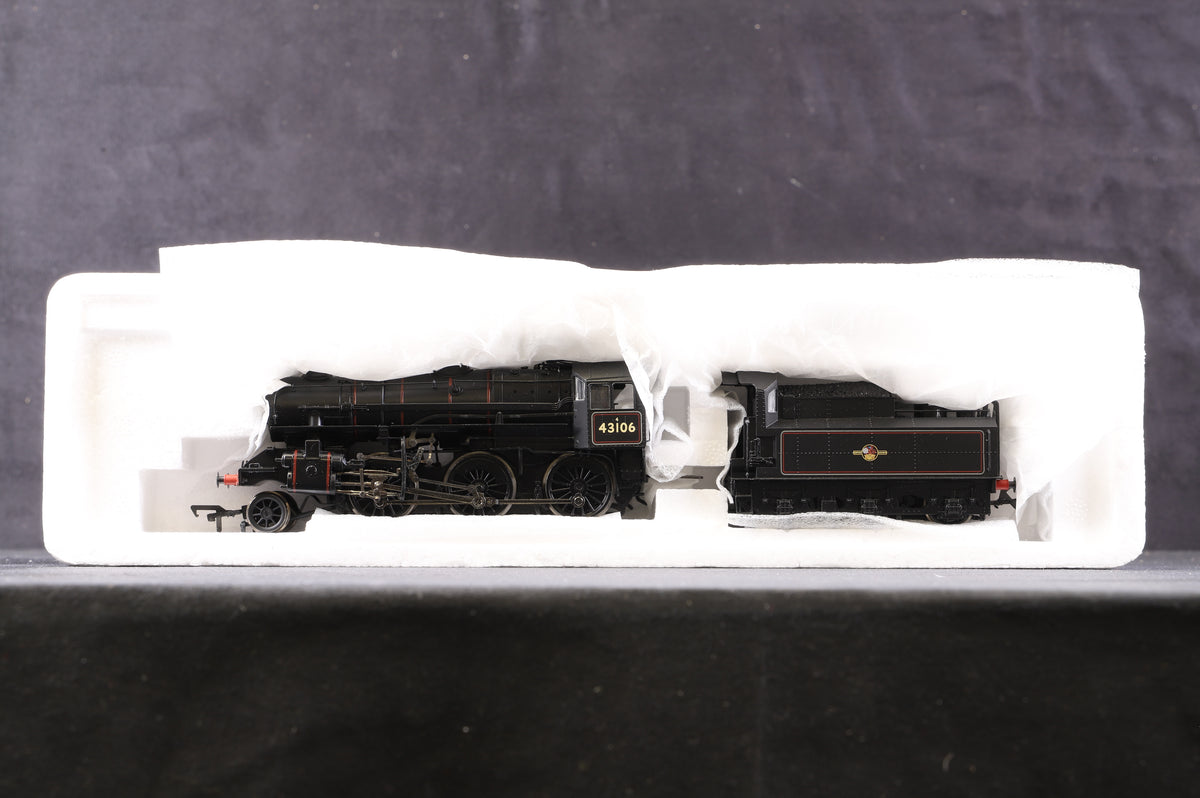 Bachmann OO 32-585 Ivatt Class 4 2-6-0 &#39;43106&#39; w/Tablet Catcher L/Crest