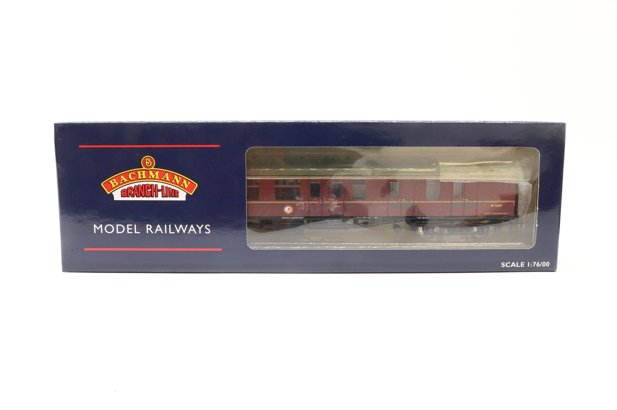 Bachmann 39-000R (A,B,C &D) 4 Coach Set BR Mk1 Lined Maroon