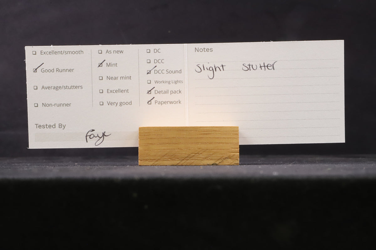 Graham Farish N 372-729SF BR Standard Class 5MT &#39;73050&#39; BR Lined Black L/C DCC Sound