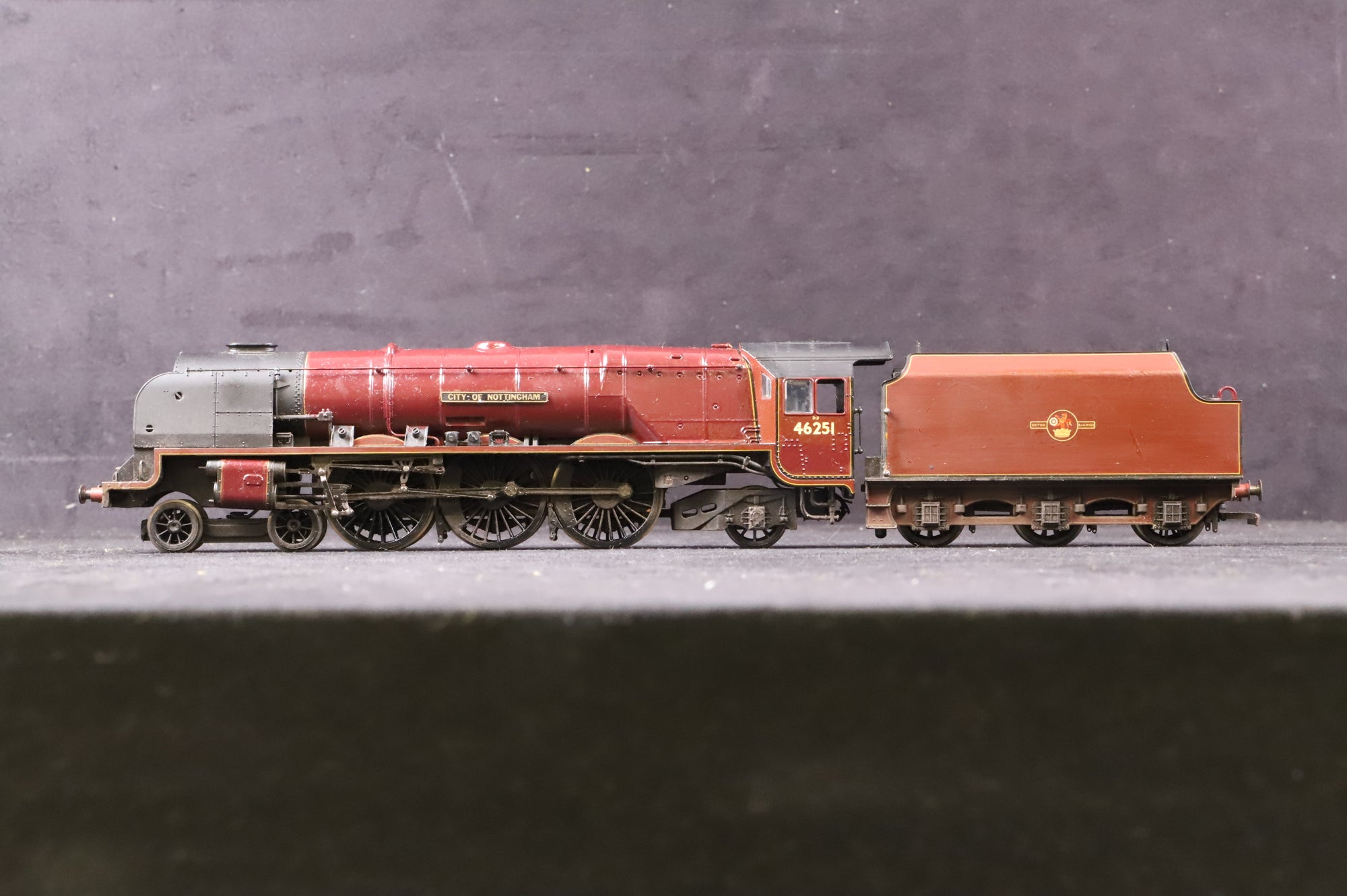 WORKSHOP Hornby Class R2383 Duchess Class '46251' BR Maroon L/C Repainted & Glossed