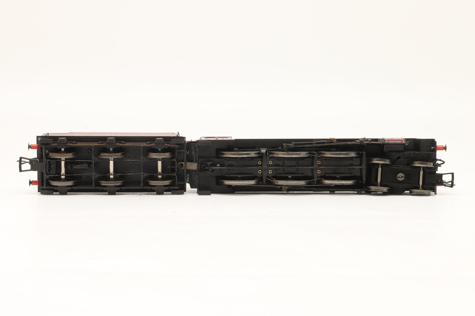 Bachmann OO 31-175K Jubilee Class 5593 'Kolaphur' Stanier Tender LMS Crimson, Bachmann Collectors' Club