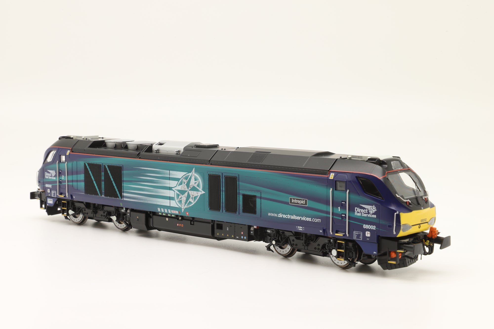 Dapol OO Class 68 DRS 'Intrepid' '68002', DCC Fitted (with '68019' 'Brutus' TPE Bodyshell)