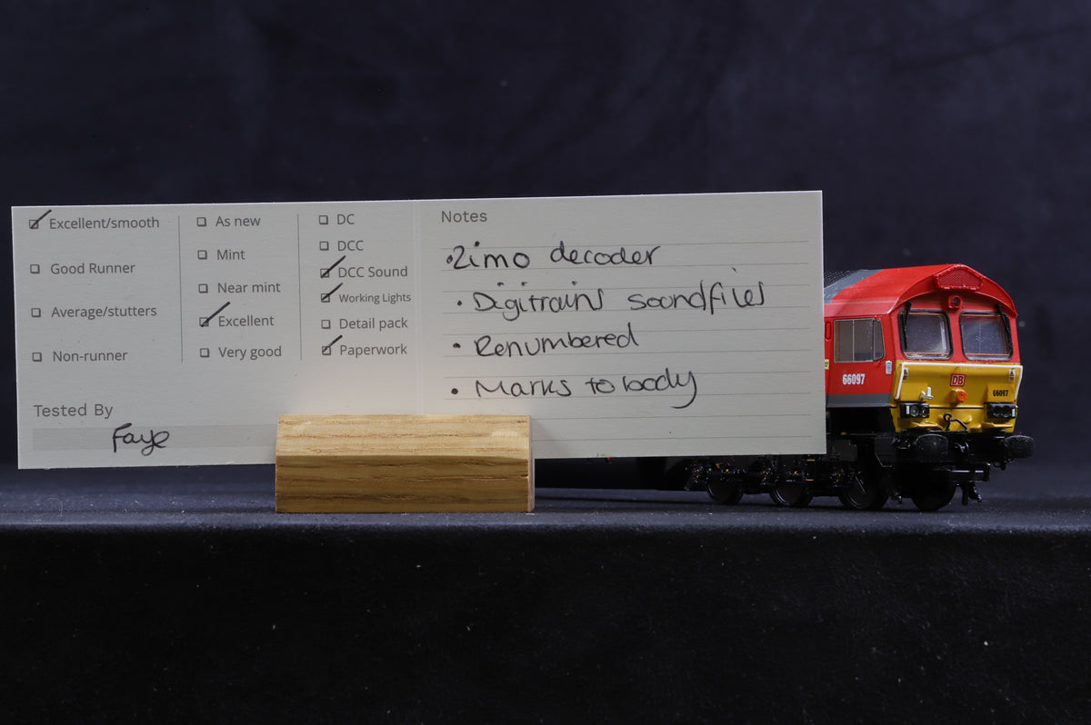 Bachmann OO 32-734 Class 66 &#39;66097&#39; Renumbered DB Schenker, DCC Sound