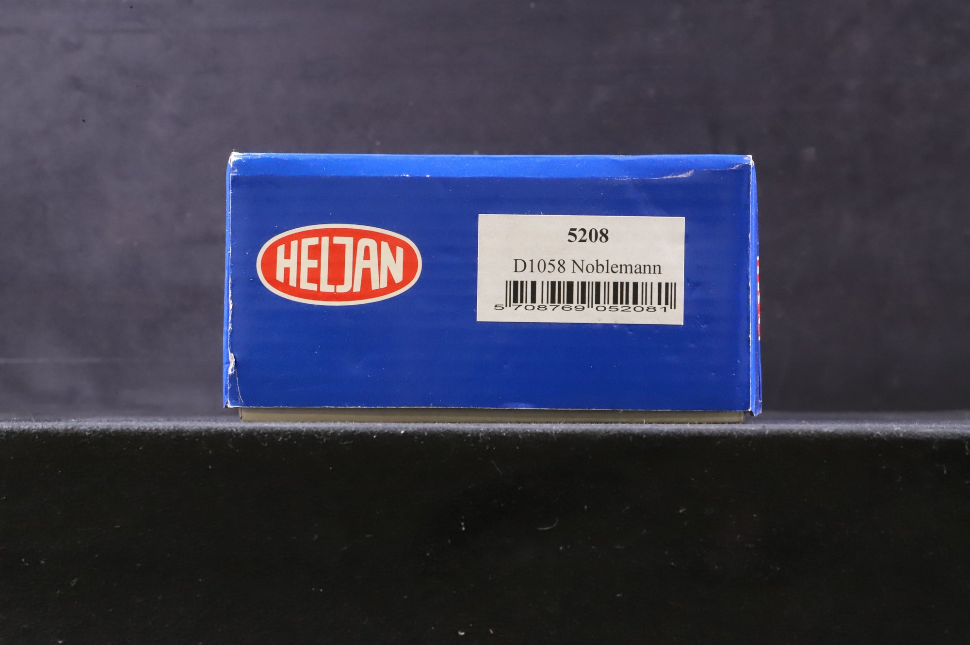 Heljan OO 5208 Class 52 Western Diesel 'D1058' 'Western Nobleman' BR Blue