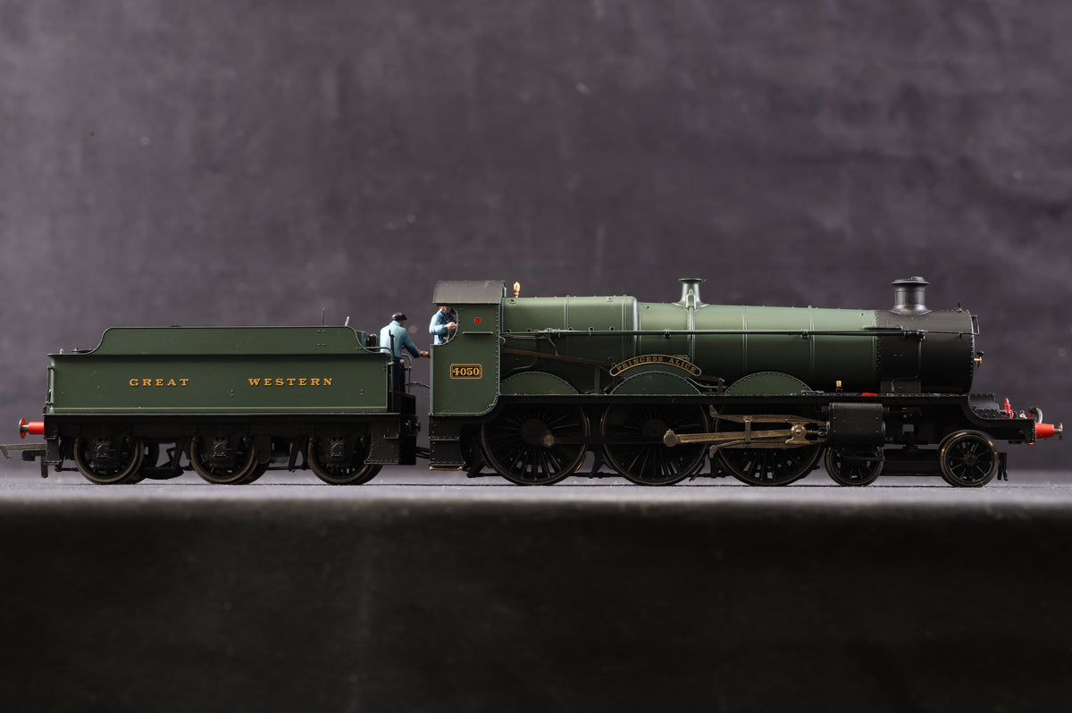 Hornby OO Star Class &#39;4050&#39; &#39;Princess Alice&#39; GWR Green