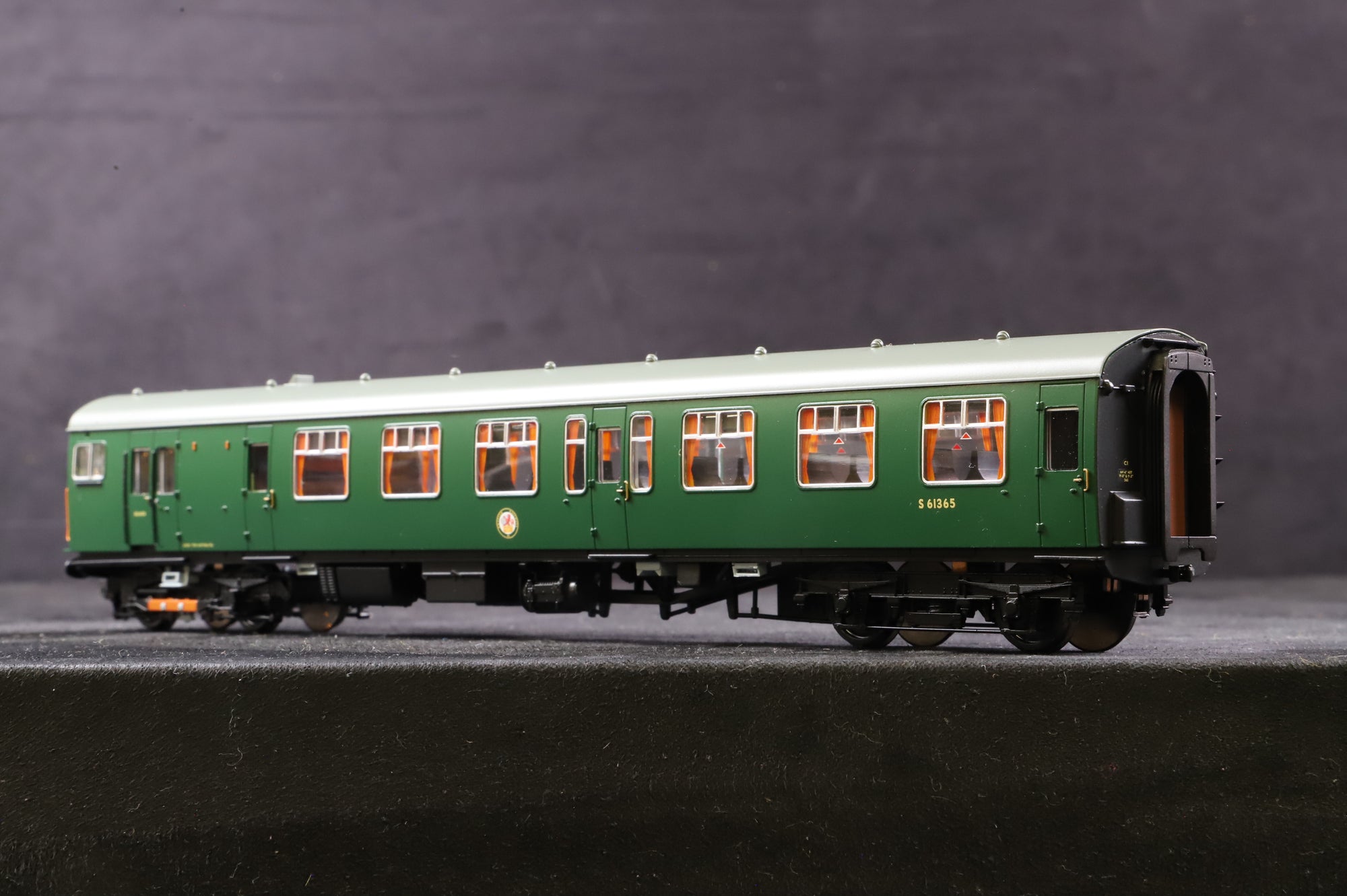 Bachmann OO 31-425A 4CEP EMU '7141' Late SR Multiple Unit Green