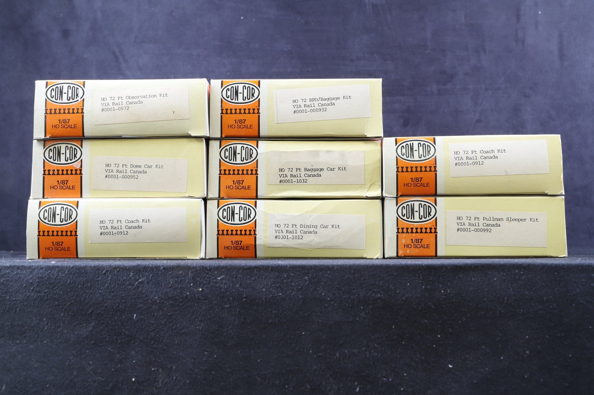 Con-Cor HO Rake of 8 72Ft VIA Rail Canada Coaches, Inc. #0001-000932, 52, 72, 92, 1012, 1032 & 2 x 0912