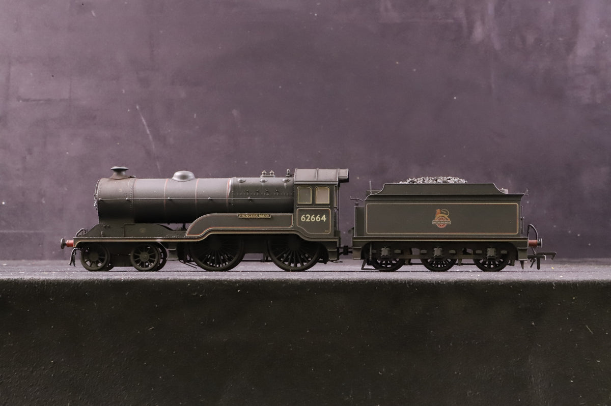 Bachmann OO 31-146A GCR Class 11F 62664 &#39;Princess Mary&#39; in Lined BR Black w/ Early Crests - Weathered
