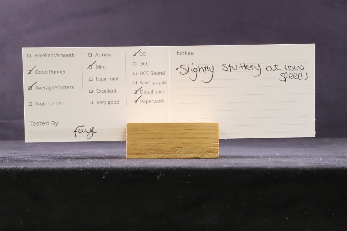 Hornby OO R2385 Battle Of Britain Class &#39;34051&#39; &#39;Winston Churchill&#39; BR Lined Green