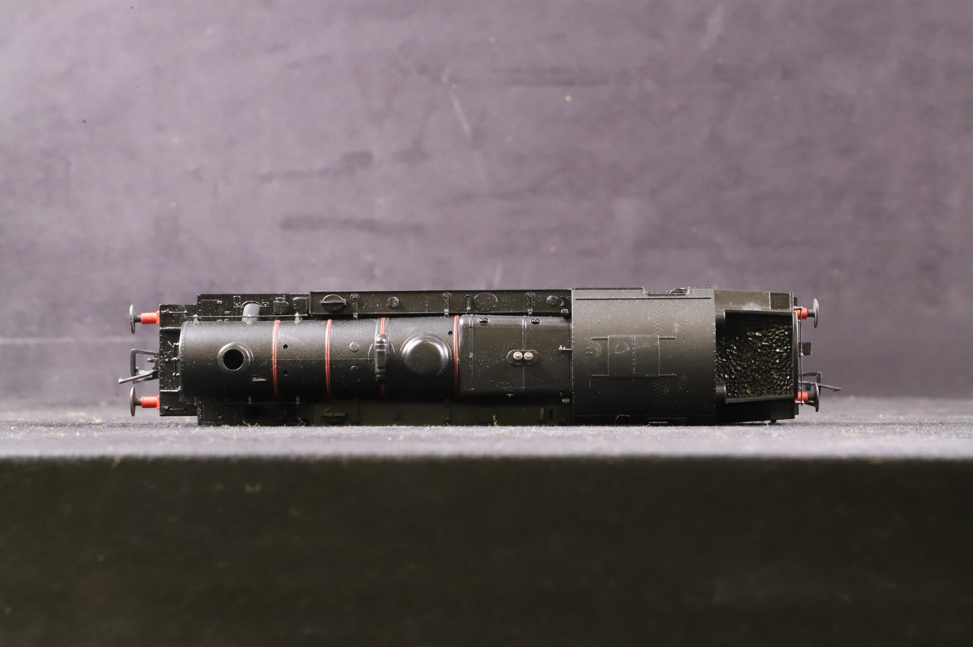 WORKSHOP Bachmann OO Fairburn Tank 42058 in Lined BR Black w/ Late Crests