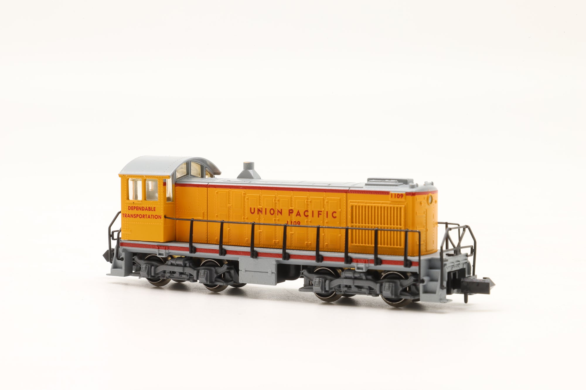 Arnold N 85023 Alco S-2 1109 in UP Livery