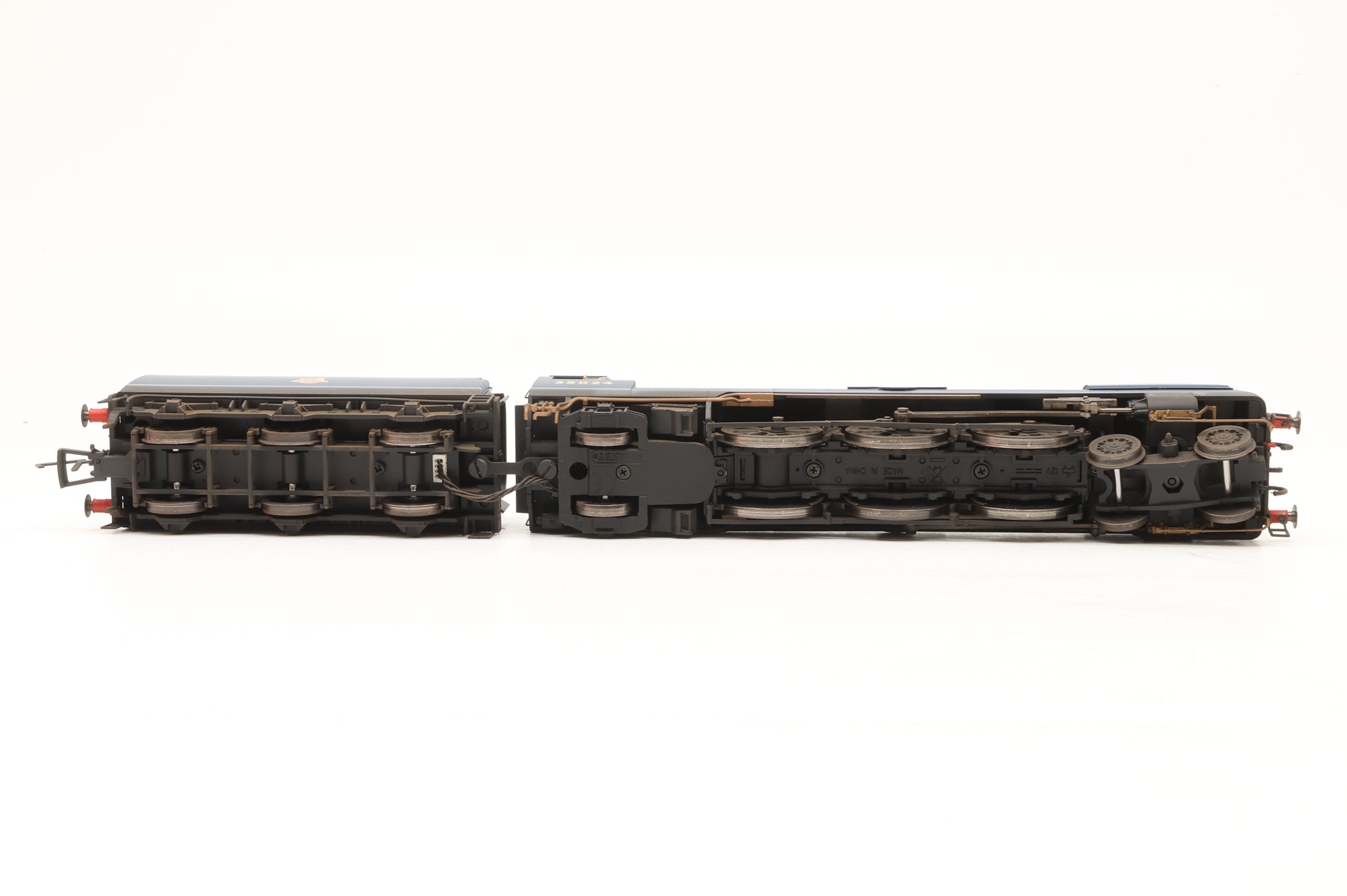Hornby OO R3632 Merchant Navy Class '35024' 'East Asiatic Company' BR Lined Blue E/C Weathered DCC Sound