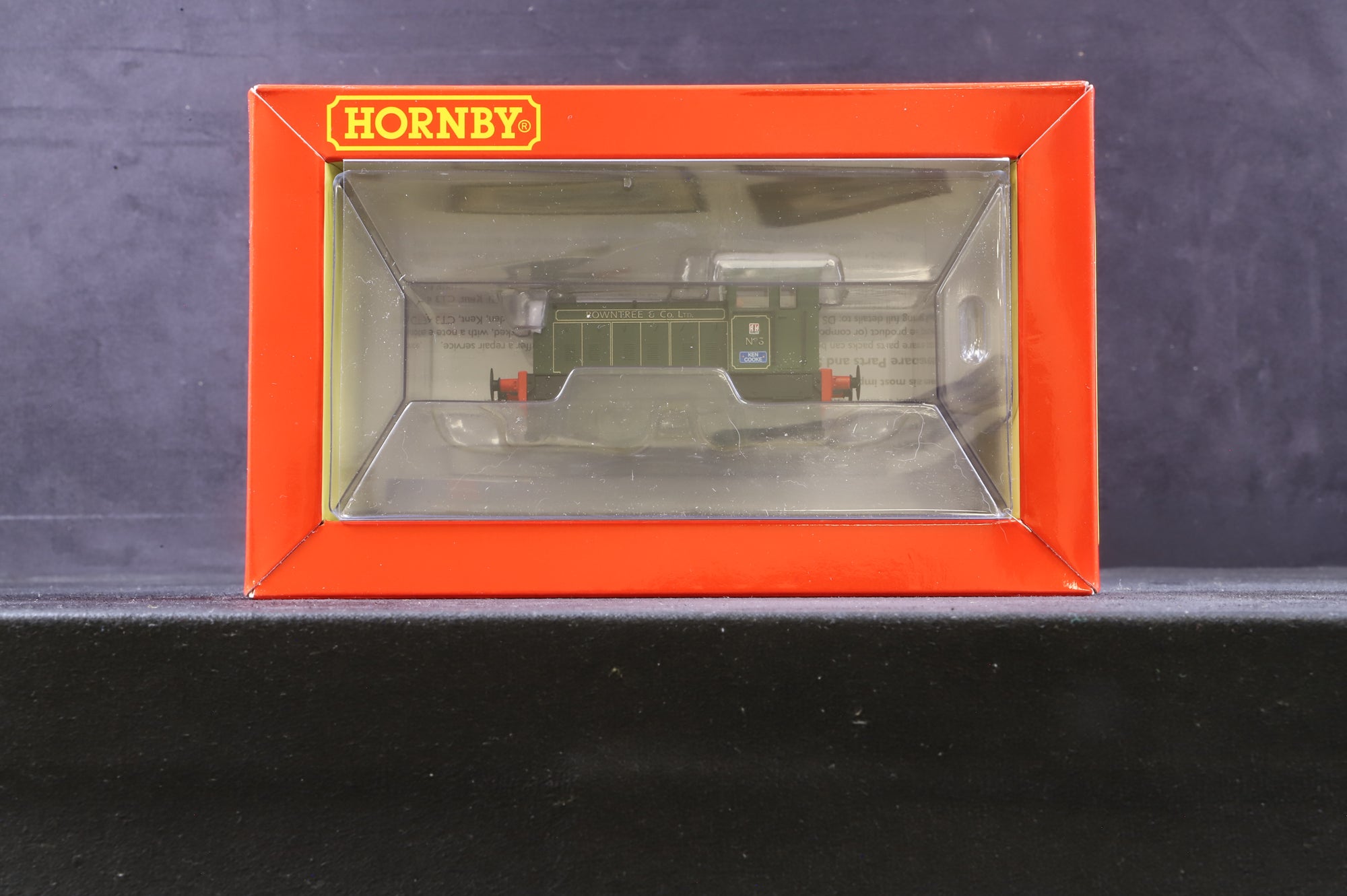 Hornby OO R3895 Rowntree & Co. Ltd Ruston & Hornsby 88DS 'Ken Cooke' 'No3'