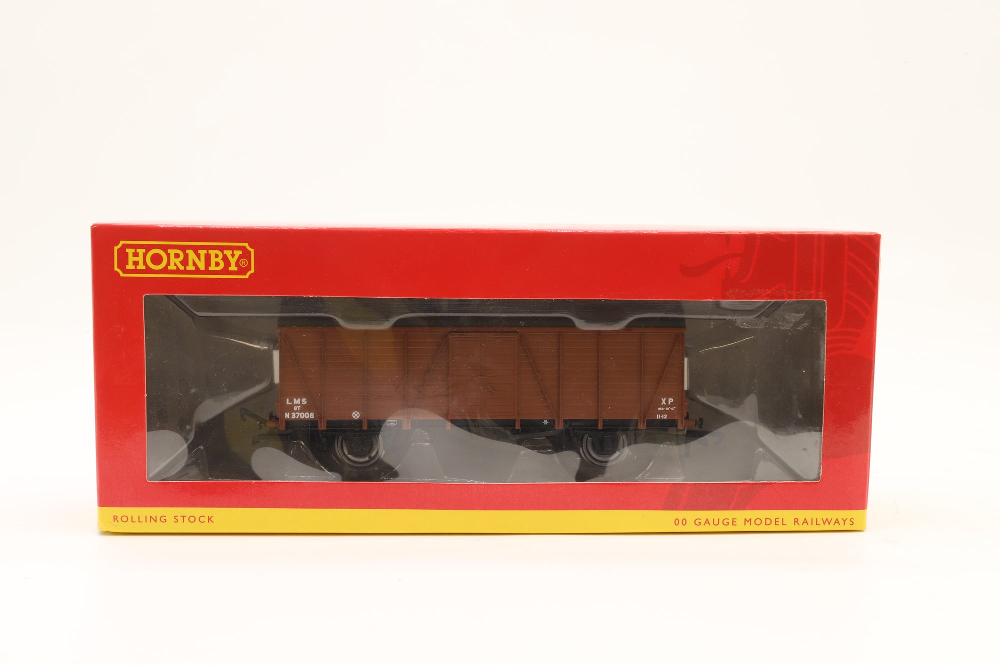 Hornby OO R6640/40A Rake of 2 LMS 4-Wheel CCT Vans