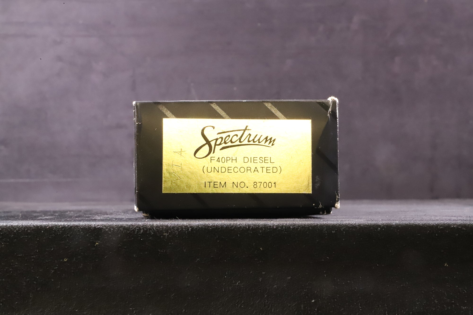 Spectrum HO 87001 F40PH '6447' Diesel