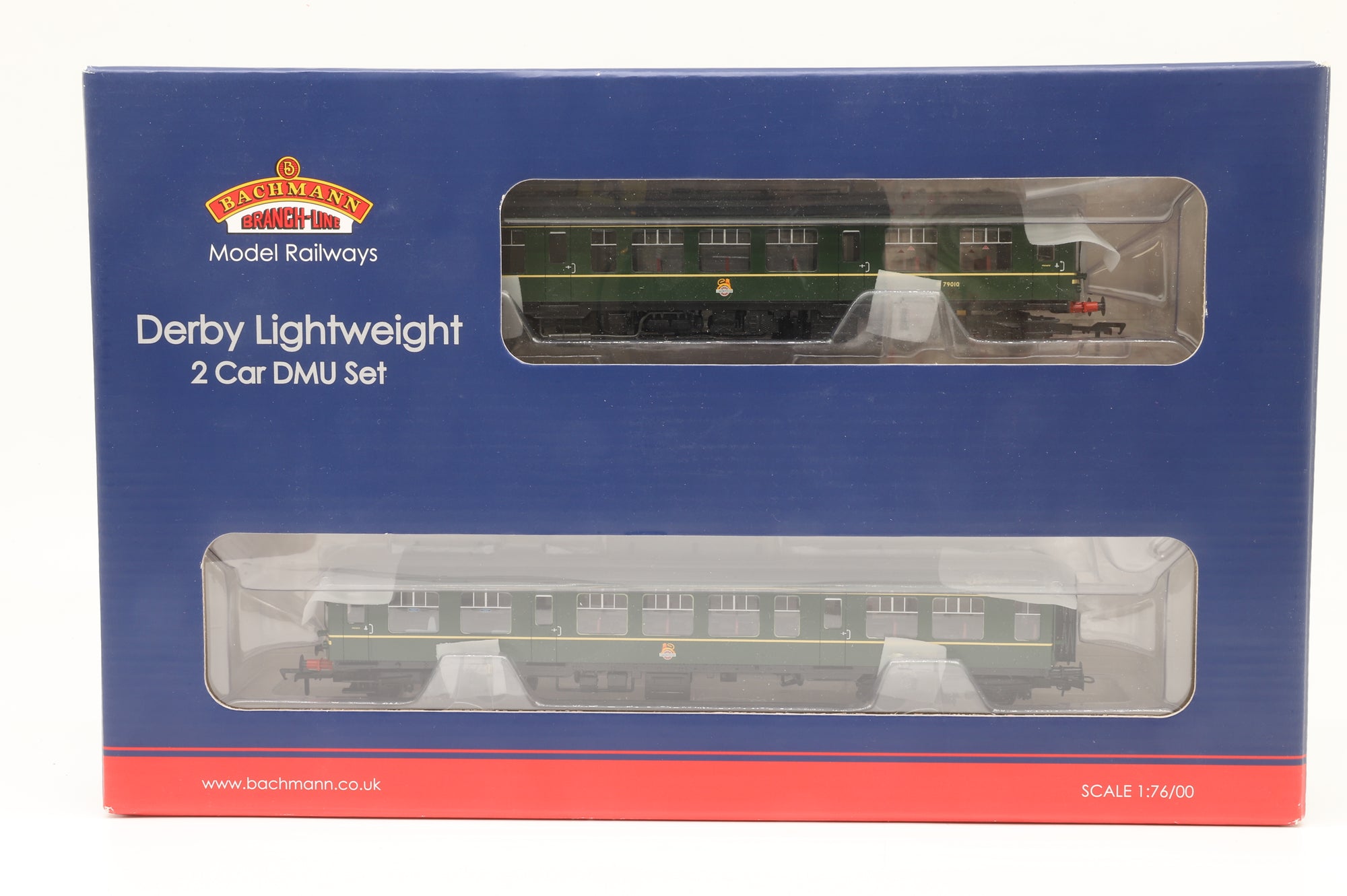 Bachmann OO 32-516 Derby Lightweight Two Car DMU BR Green with Speed Whiskers