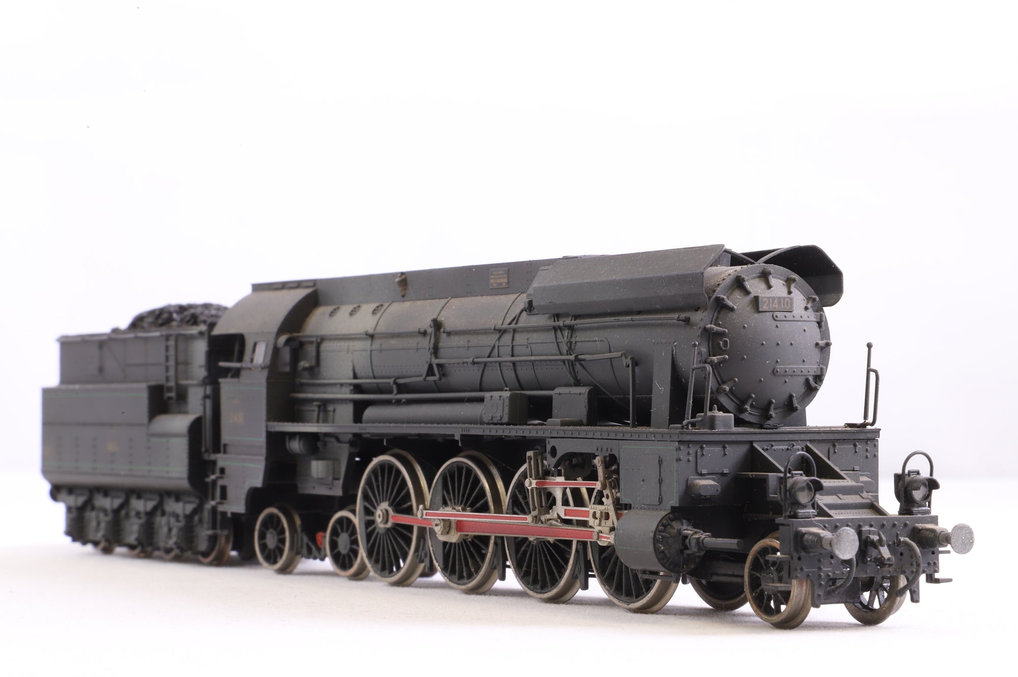 Liliput HO 106 10 2-8-4 Class BR 214 Locomotive