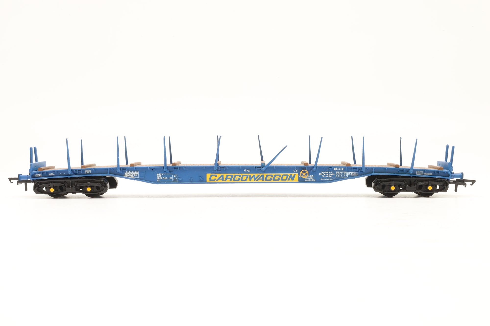 Resin OO Rake Of 2 Cargowaggons