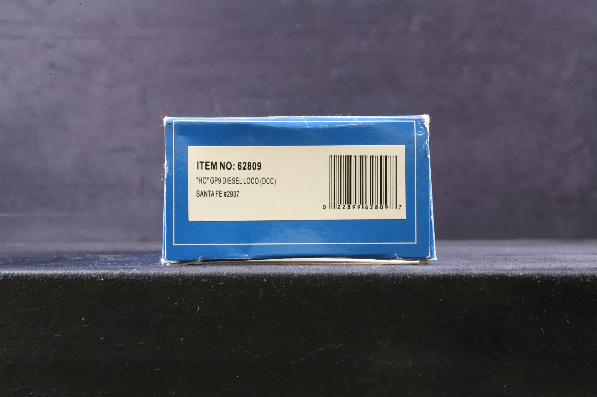 Bachmann HO 62809 GP9 Diesel Locomotive Santa Fe '2937' DCC Fitted