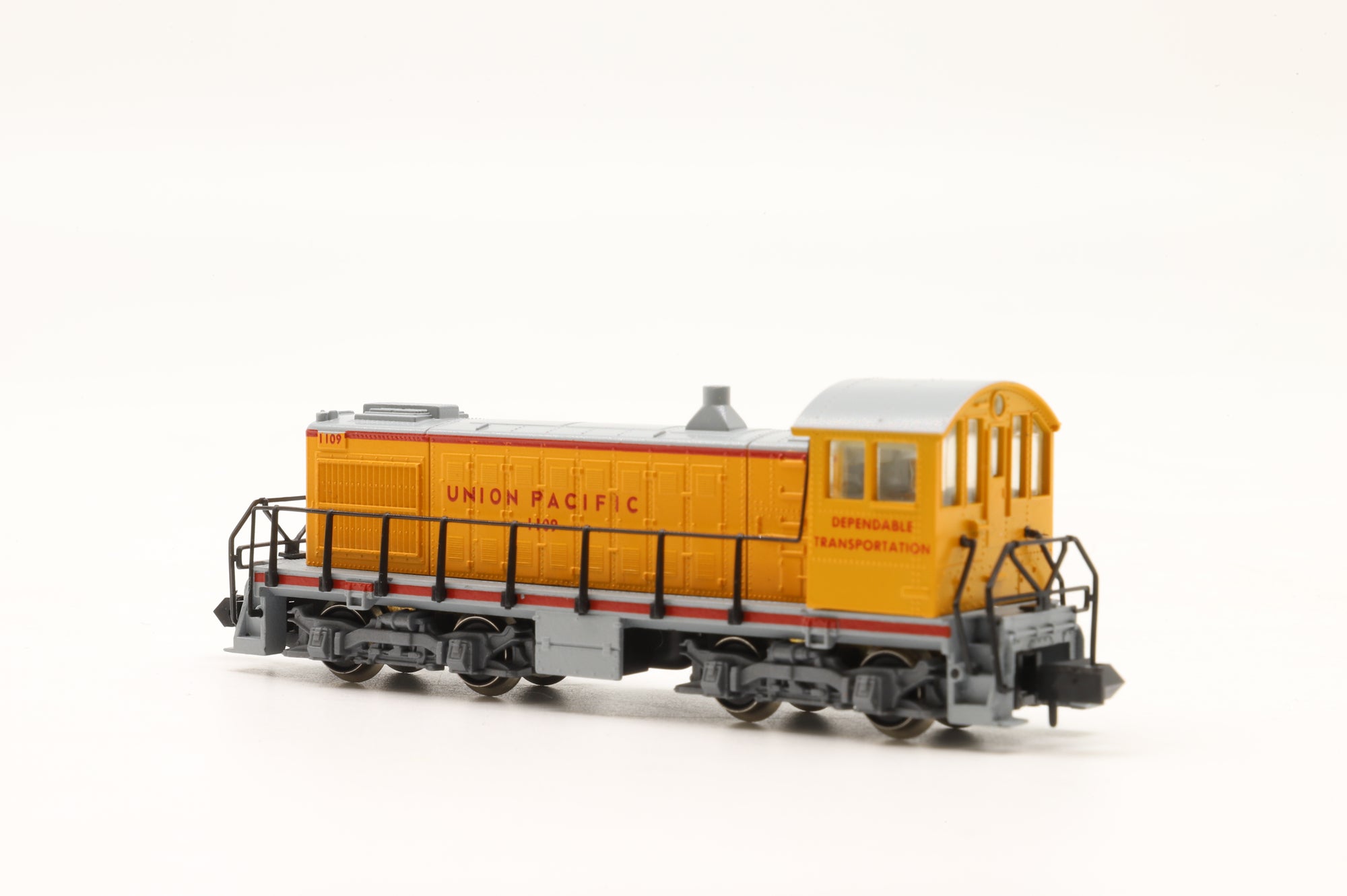 Arnold N 85023 Alco S-2 1109 in UP Livery
