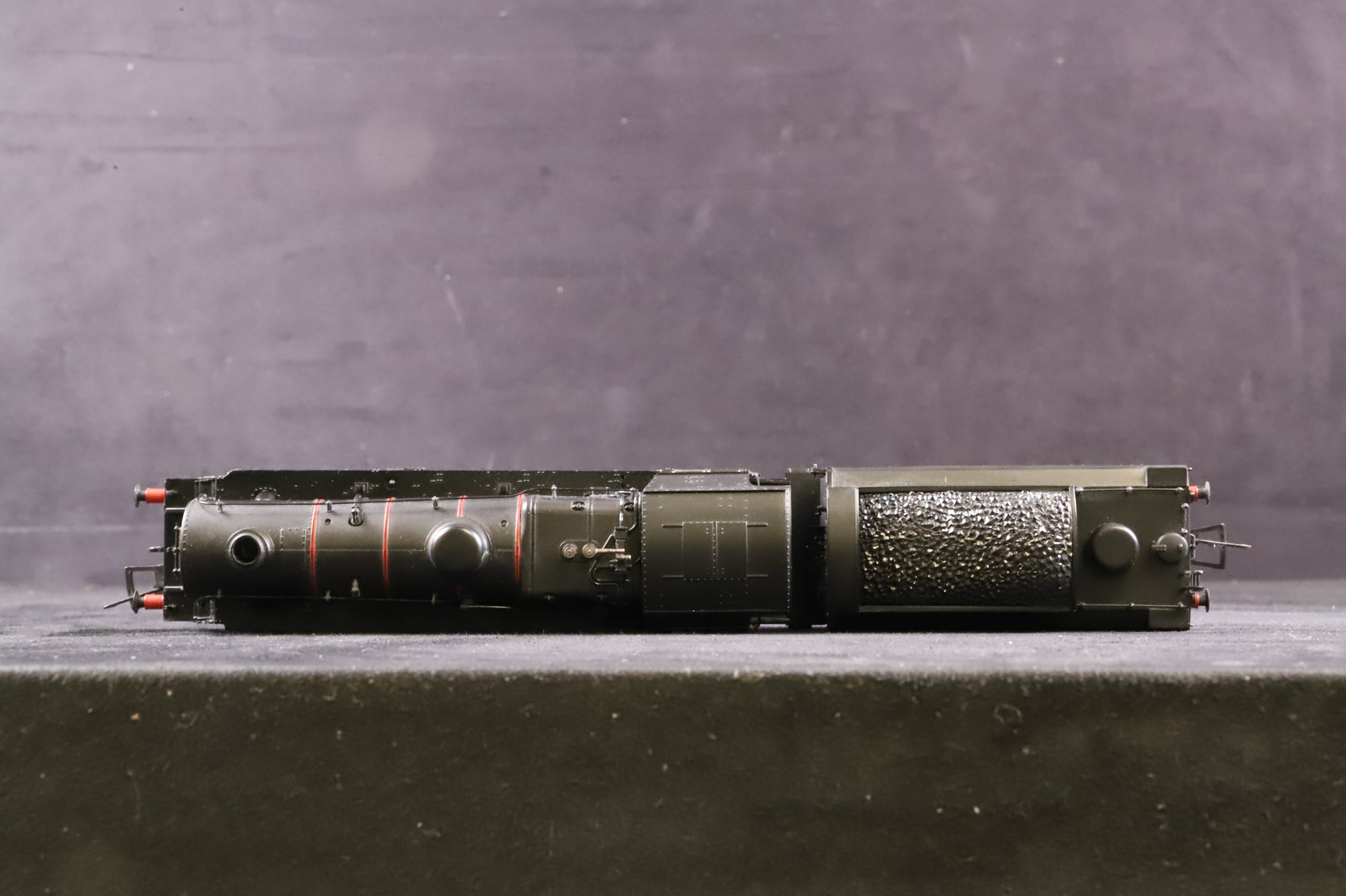 Bachmann OO 32-952Z Standard Class 4MT 2-6-0 '76114' BR Black L/C Excl. BRM