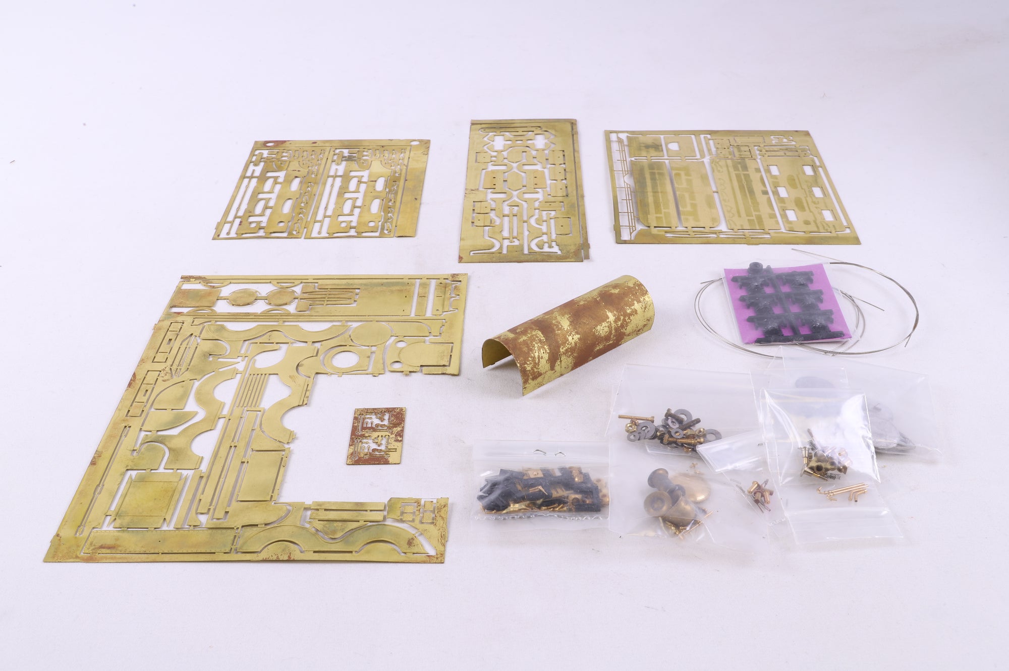 Omega Model Co. OO SW Johnson 4-4-0 1327-46 310-Class Kit