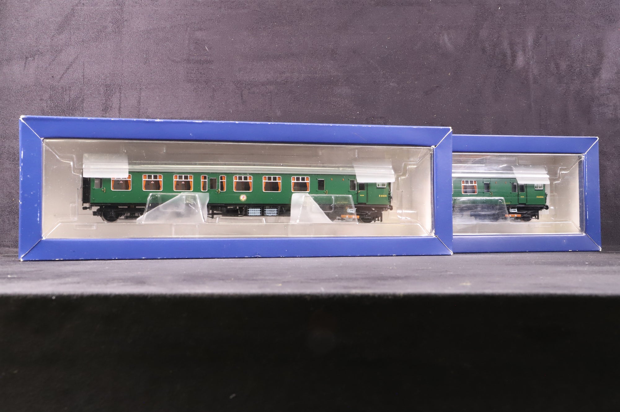 Bachmann OO 31-426 4CEP EMU 7126 Late SR Multiple Unit Green