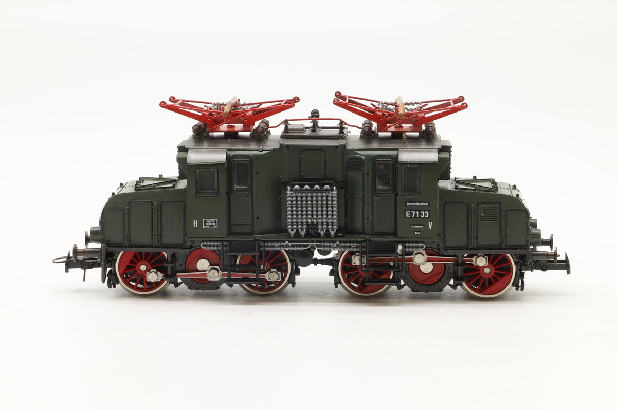 WORKSHOP Roco HO 04196A BR E7133 Electric Loco in DR Green/Red