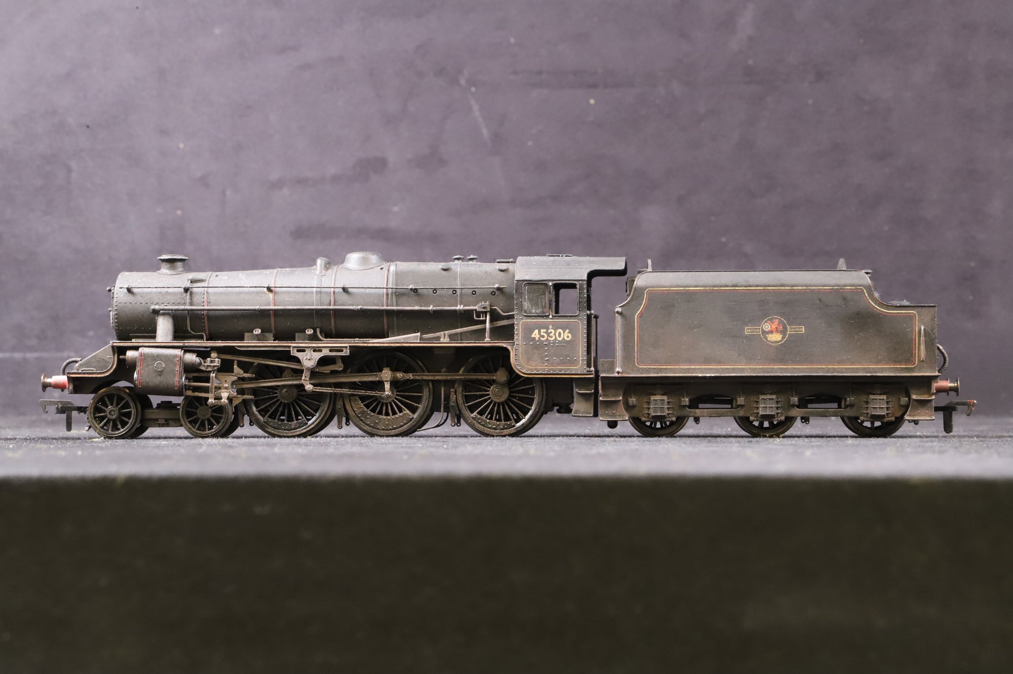 WORKSHOP Hornby OO Class 5 'Black 5' 45406 in Lined BR Black w/ Late Crests - Non Runner - Weathered